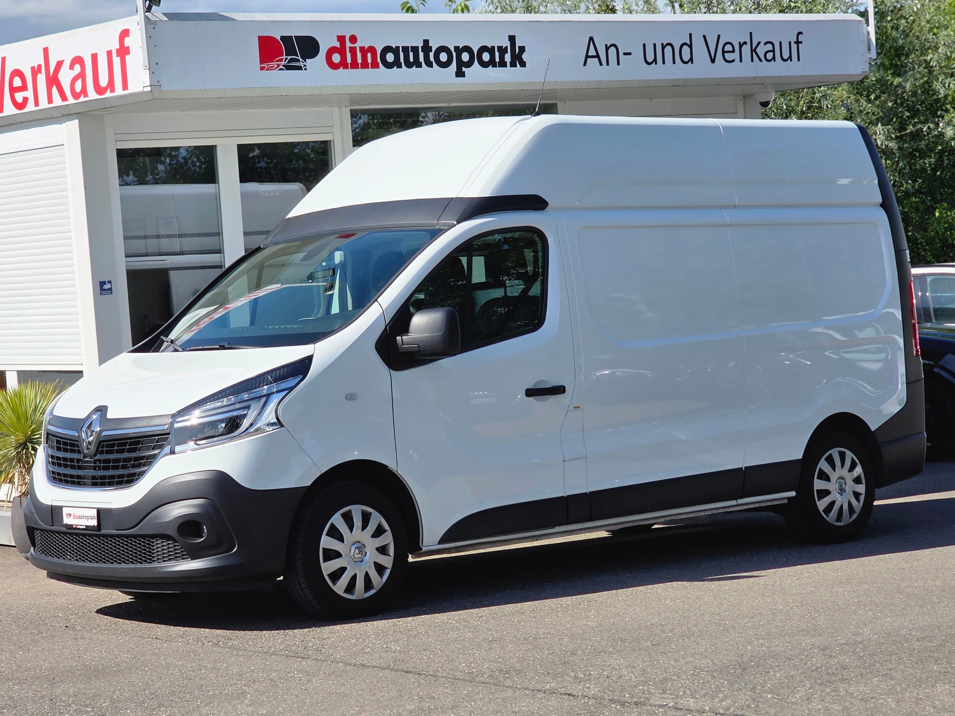 RENAULT Trafic 2.0 ENERGY dCi145 3.0t Business L2H2 * CH-Fahrzeug *