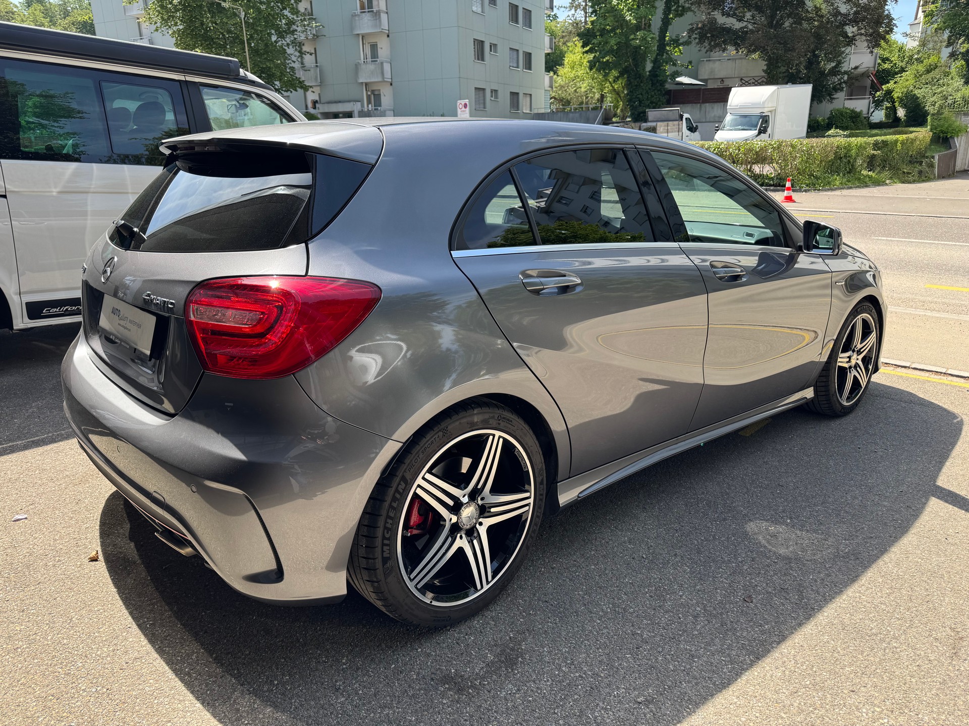 MERCEDES-BENZ A 250 Sport-Line 4Matic 7G-DCT-image-5