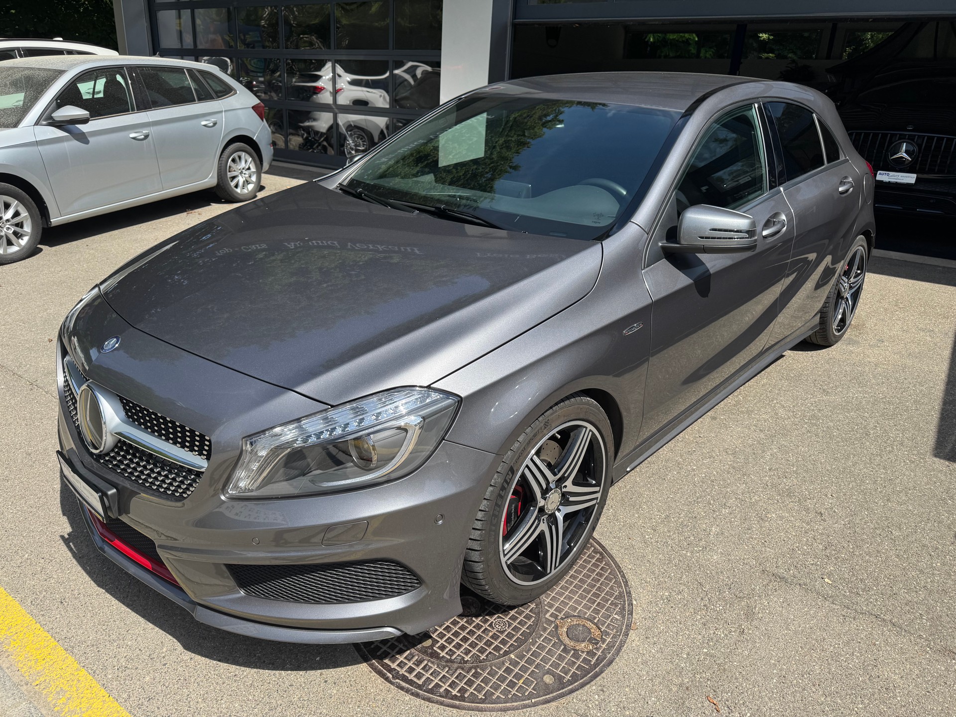 MERCEDES-BENZ A 250 Sport-Line 4Matic 7G-DCT-showroom-element-2