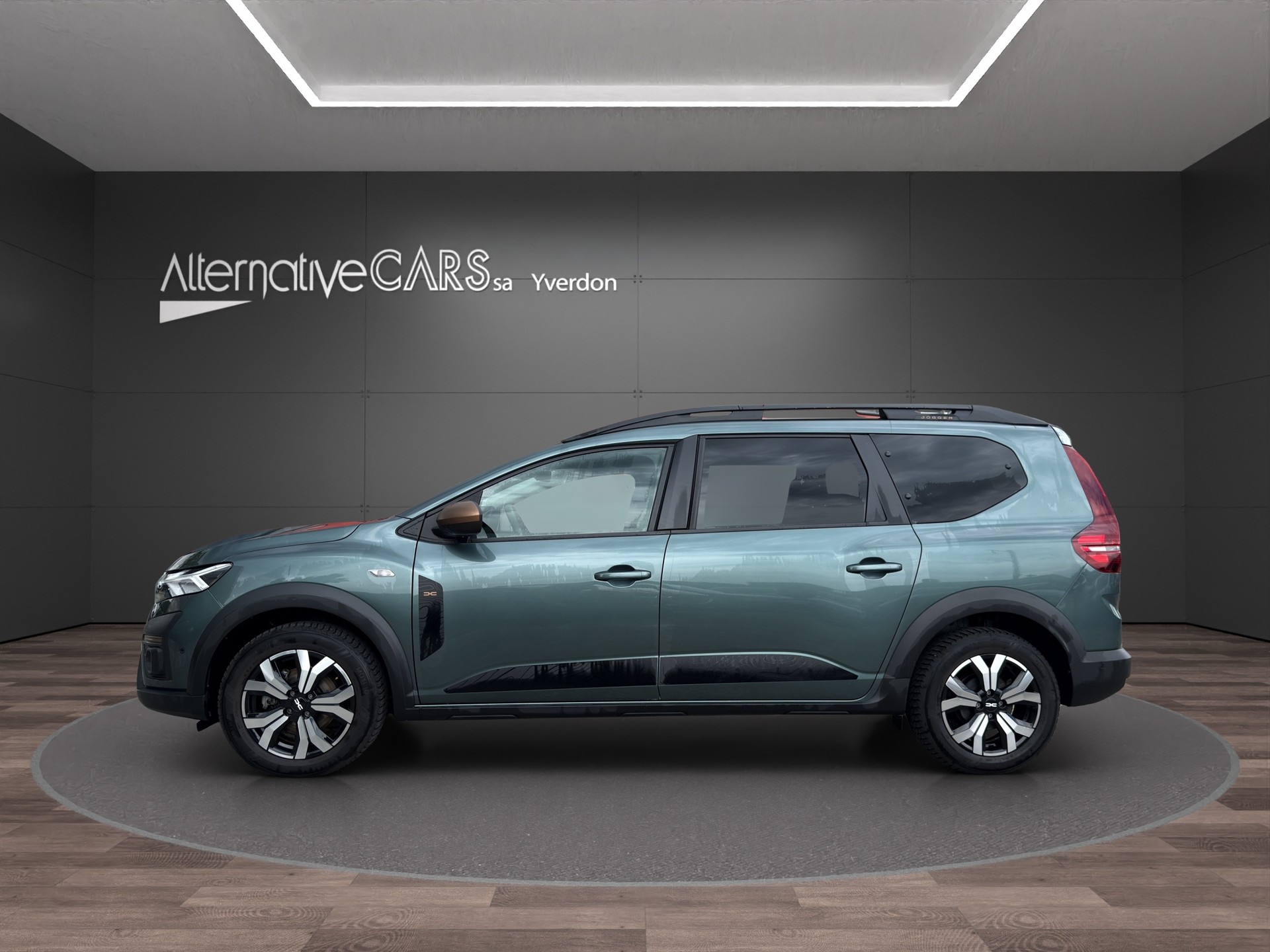 DACIA Jogger HEV 140 Extreme-showroom-element-2