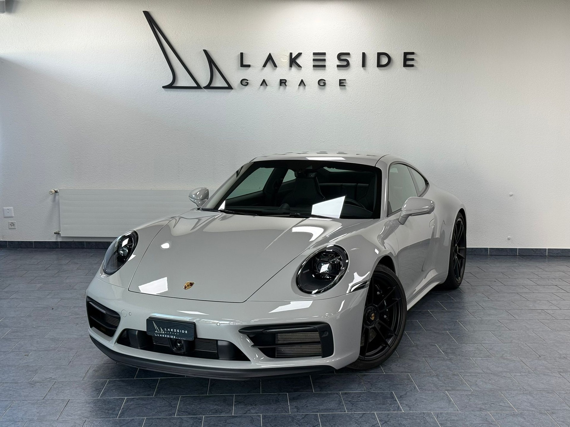 PORSCHE 911 Carrera GTS PDK-image-6