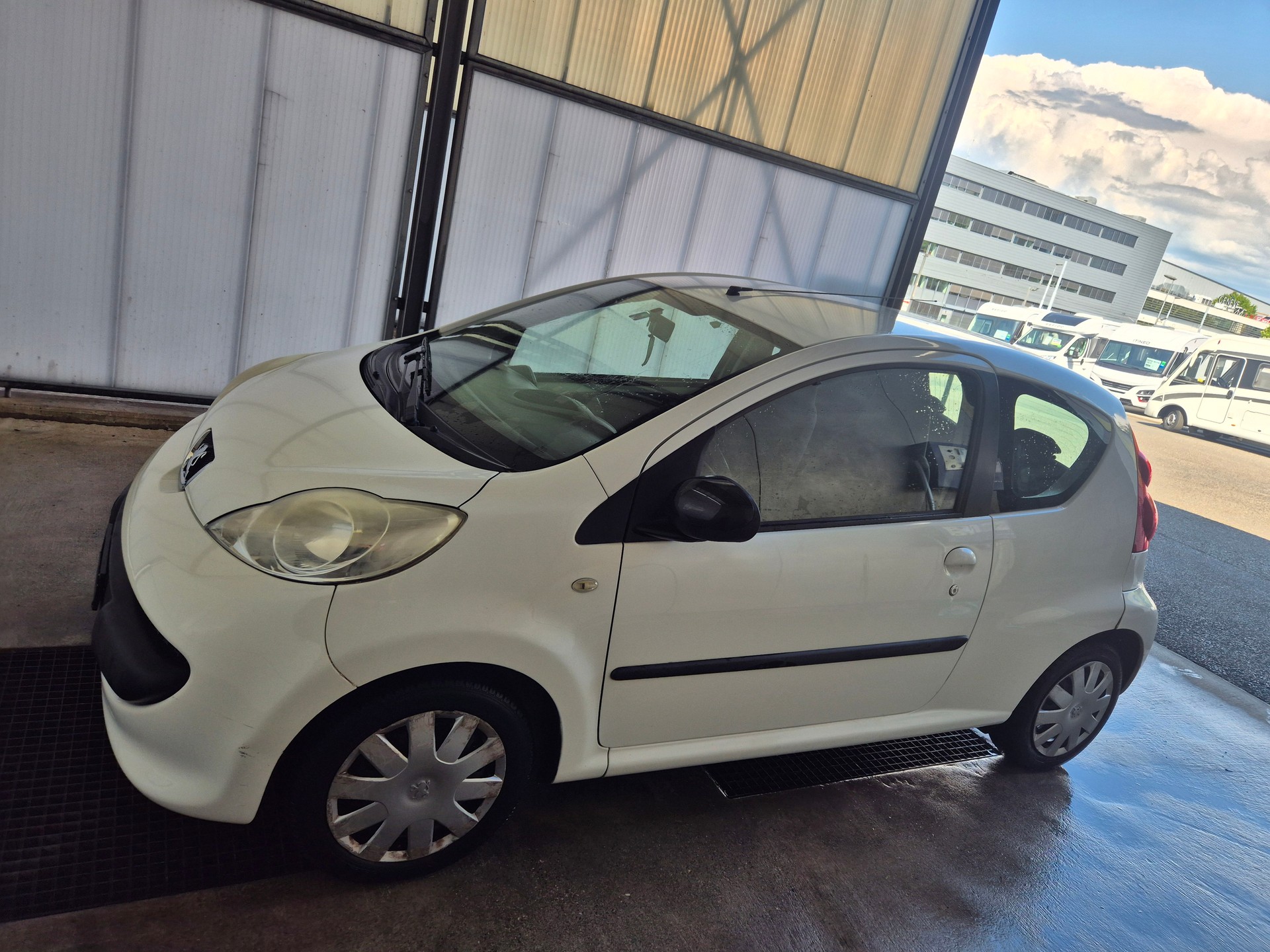 PEUGEOT 107/1.0-image-3