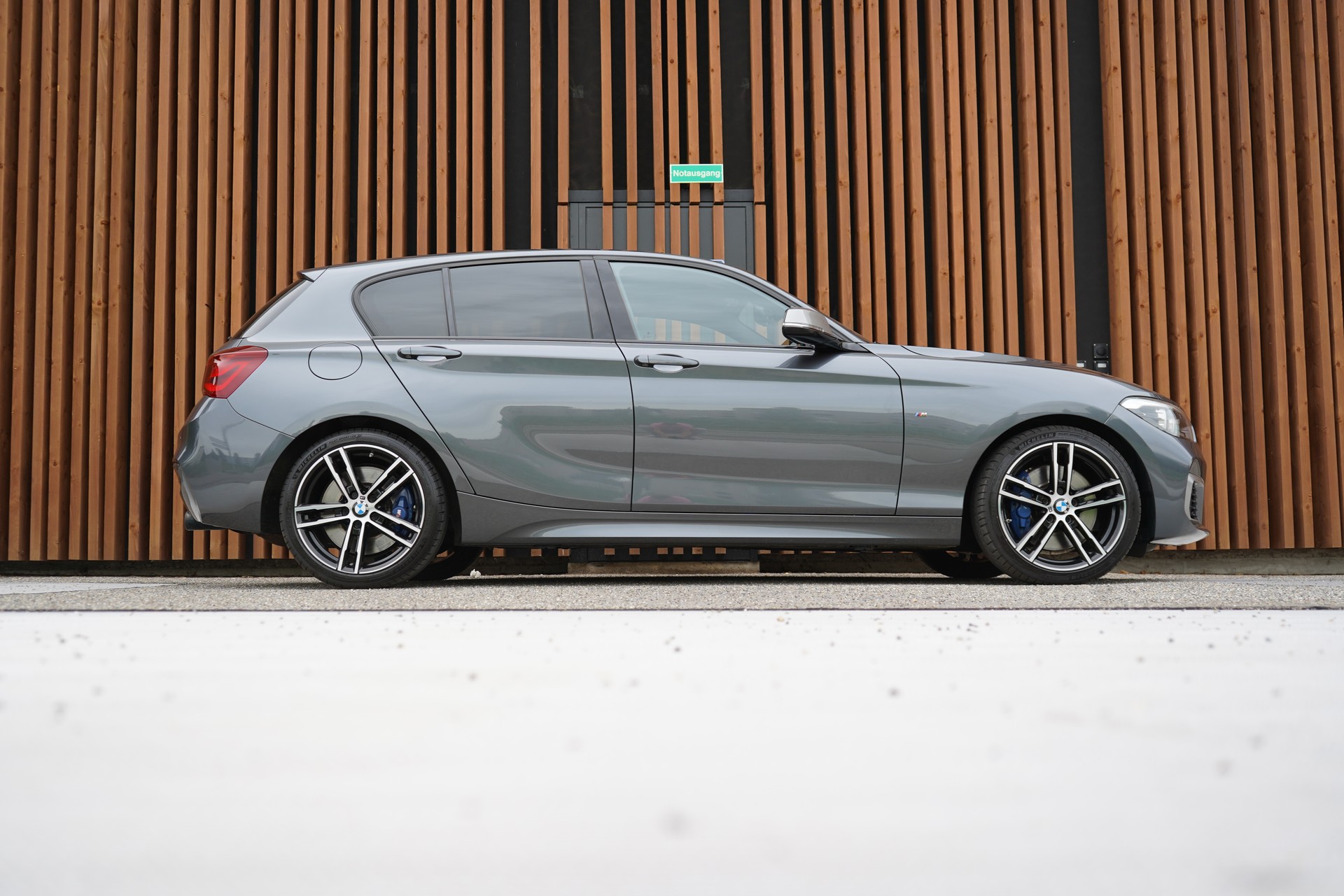 BMW M140i xDRIVE STEPTRONIC l 340 PS-showroom-element-2