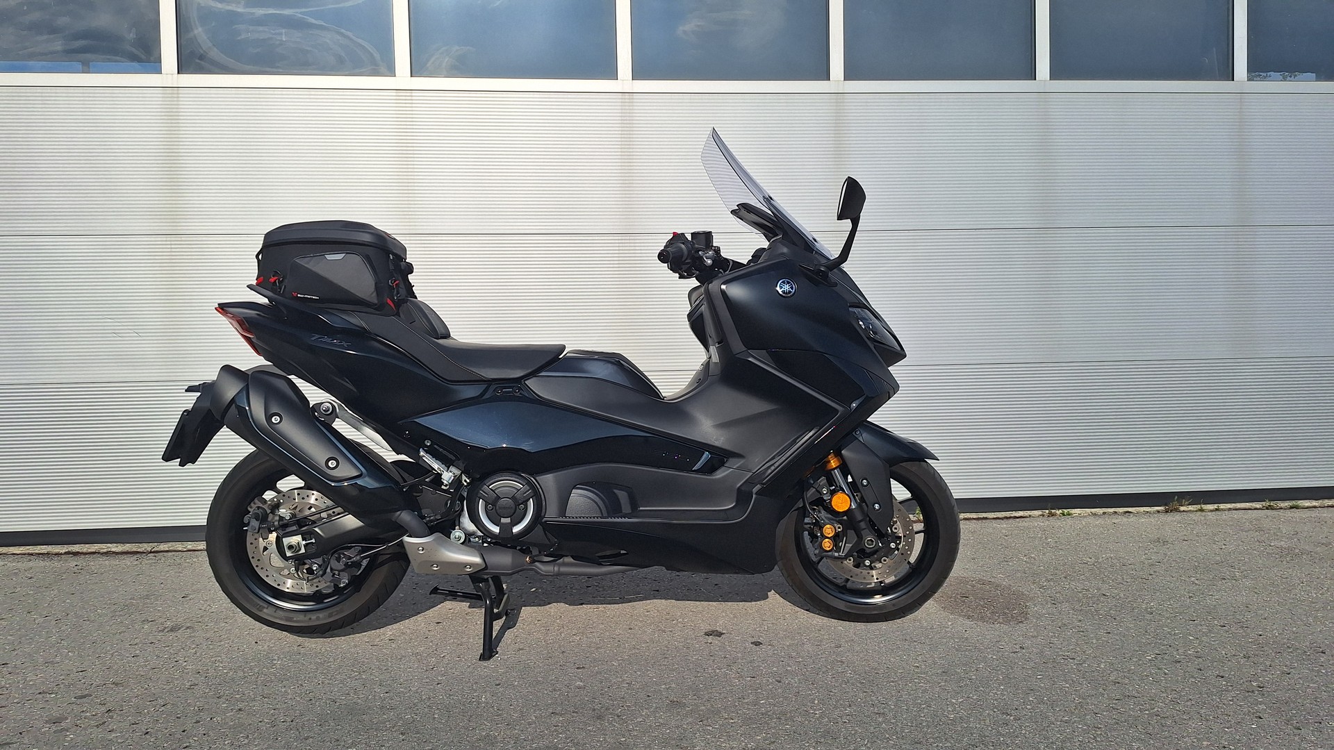 YAMAHA T-MAX Tech-Max XP 560-image-2