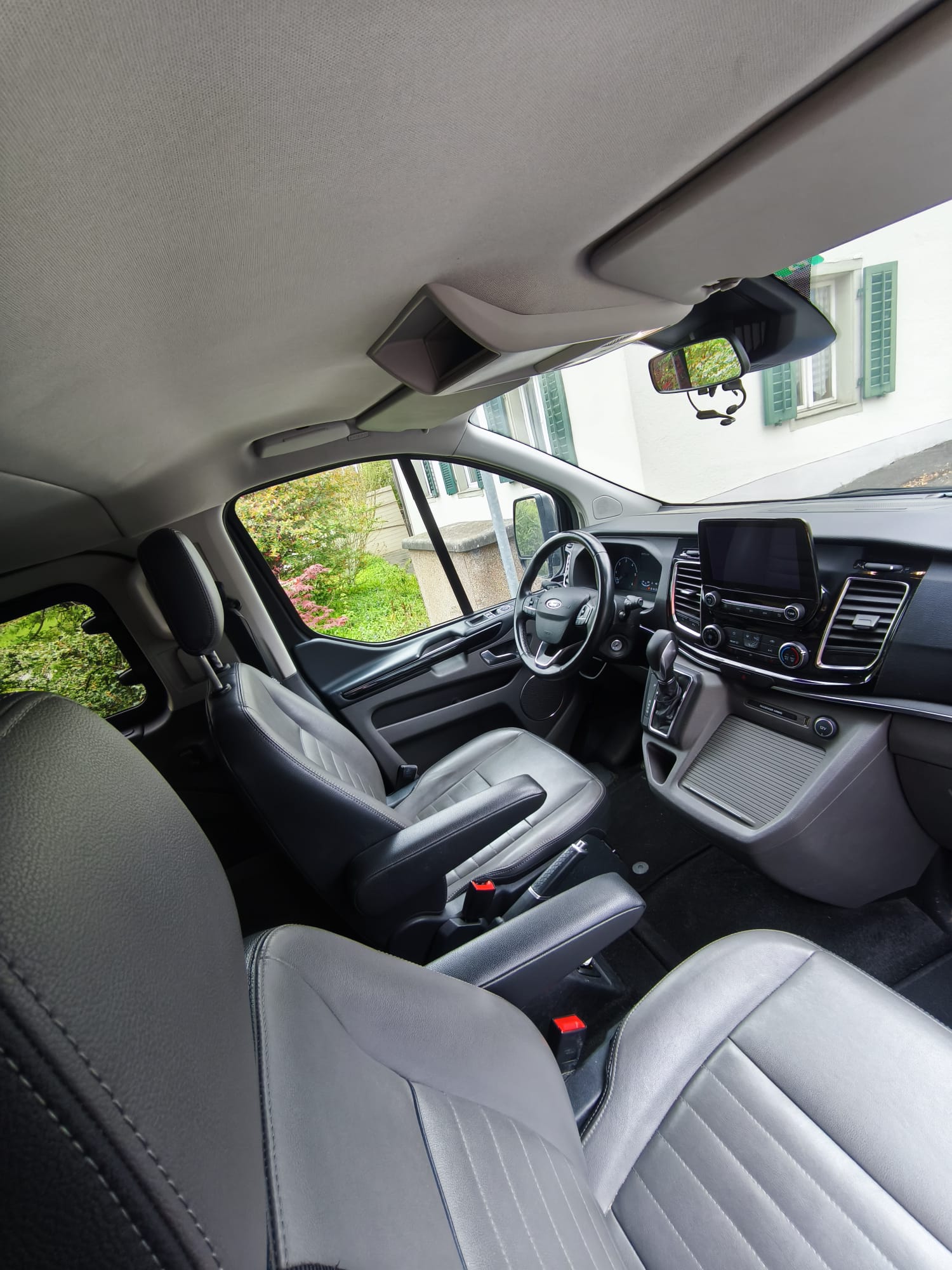 FORD 2.0 TDCi 170 Titanium-image-2