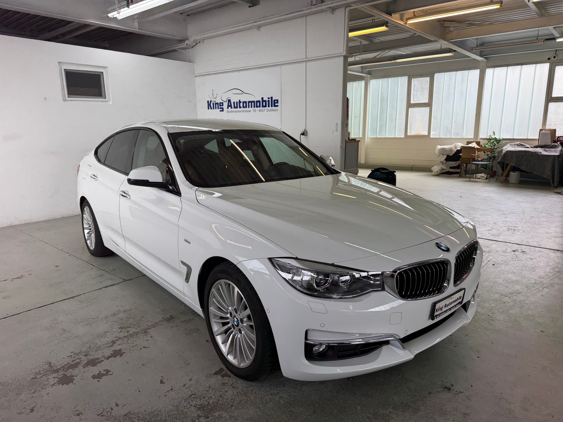 BMW 328i GT xDrive Luxury Line Steptronic