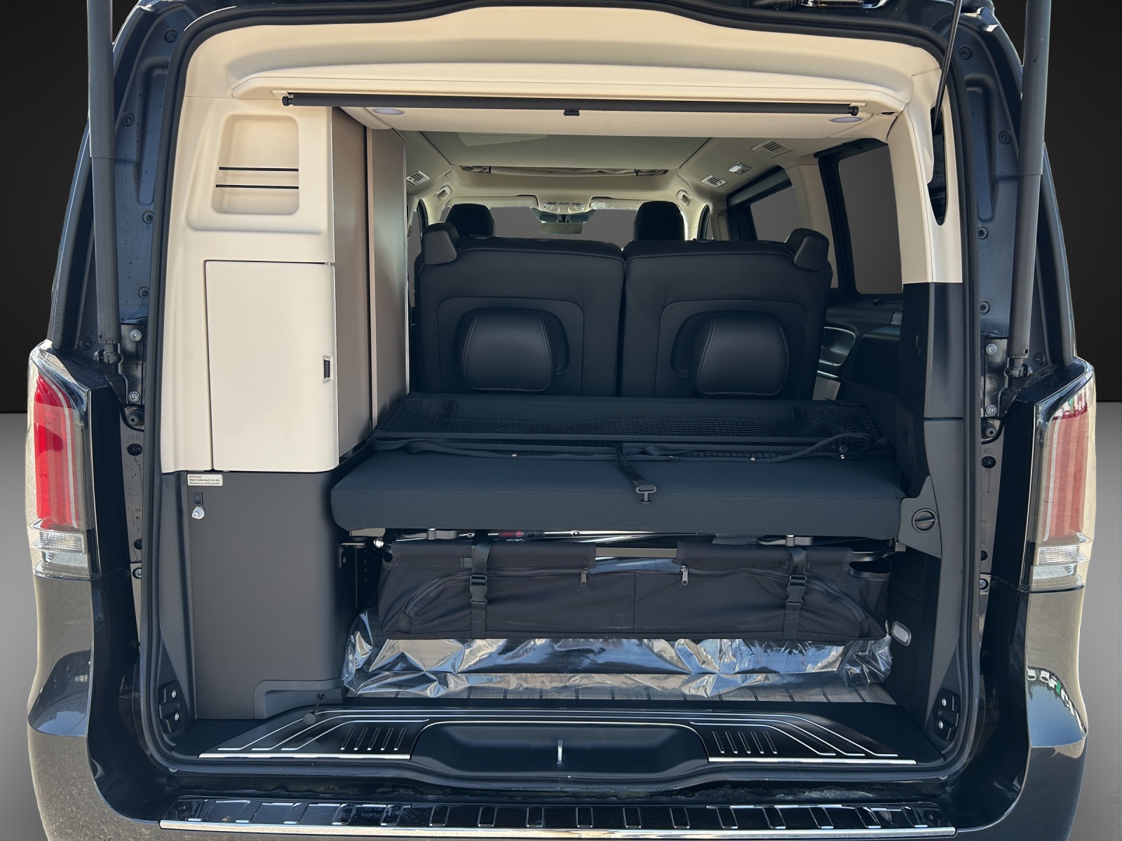 MERCEDES-BENZ Marco Polo 300 d 4M Automat-image-5