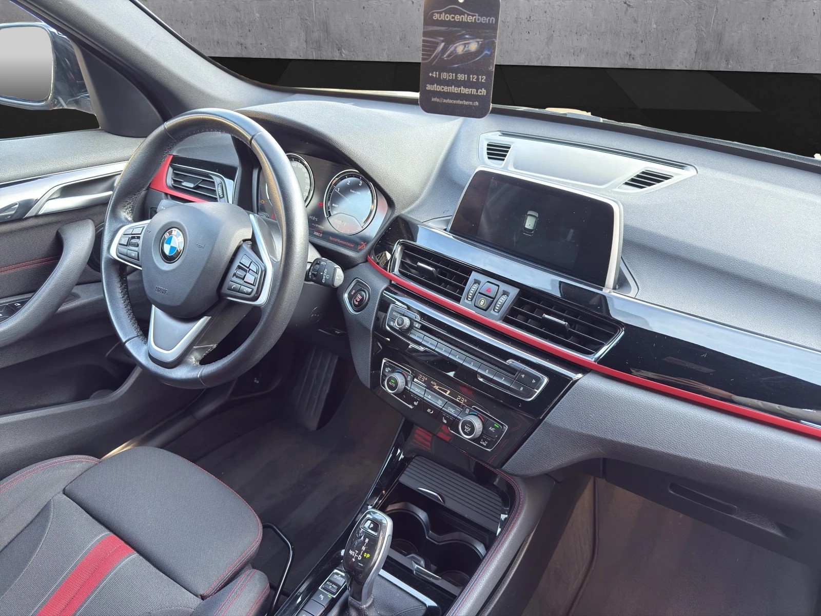 BMW X1 sDrive 20d xLine Steptronic-image-11