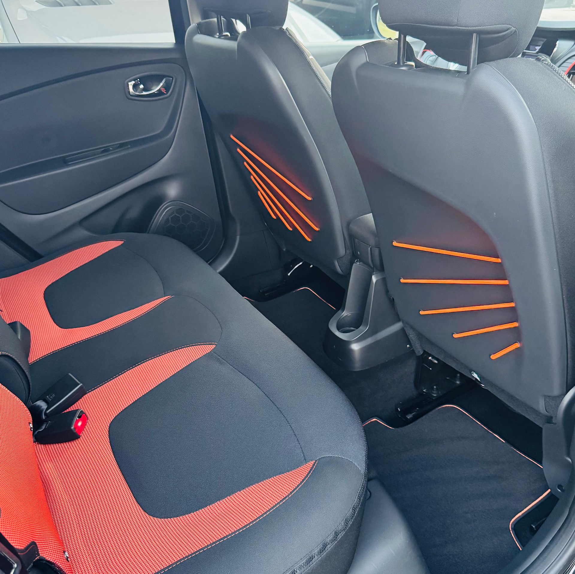 RENAULT Captur 1.2 T 16V Dynamique EDC-image-21