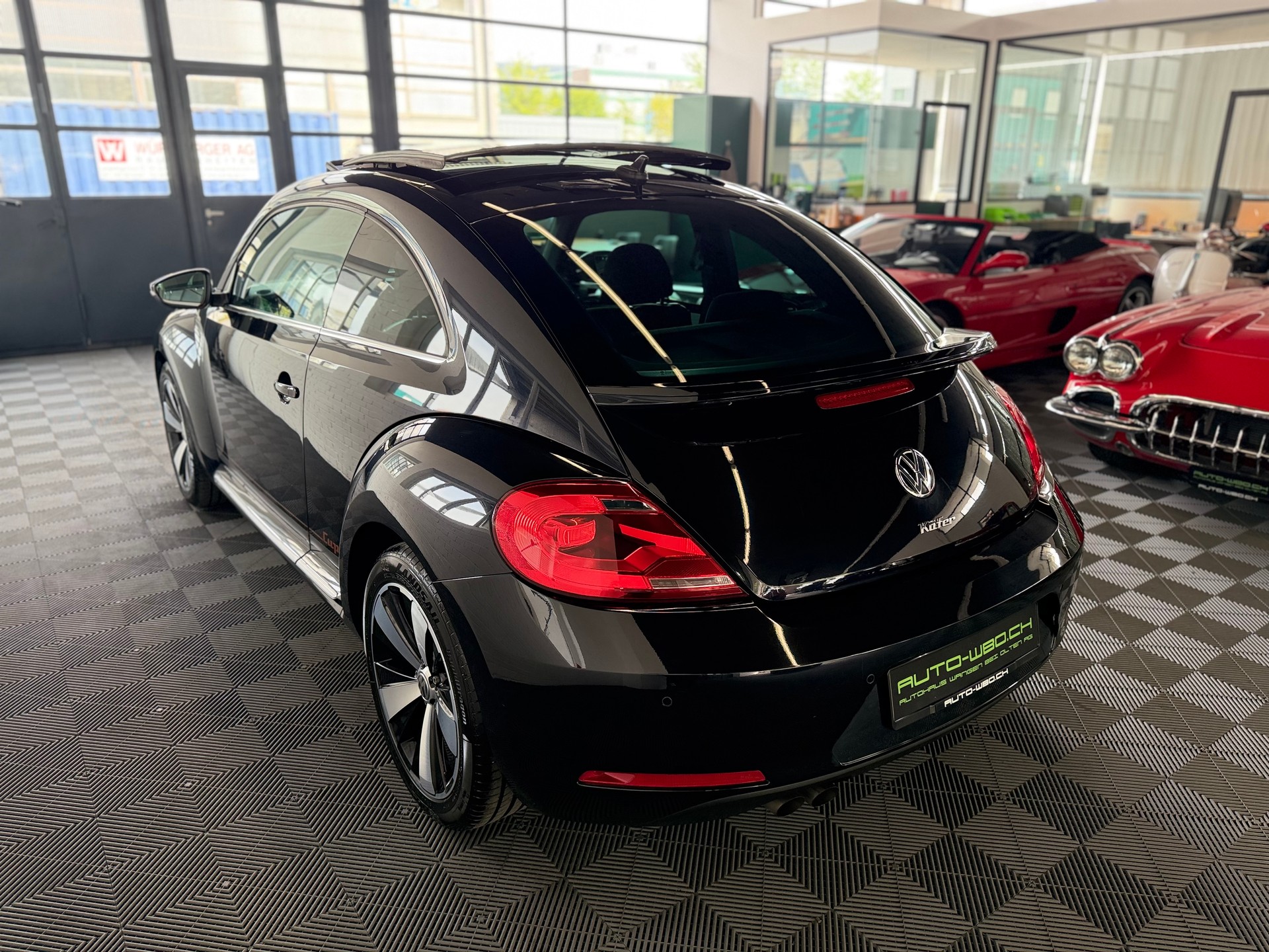 VW Beetle 1.4 TSI Design CUP 160PS * PANORAMA DACH*-image-4