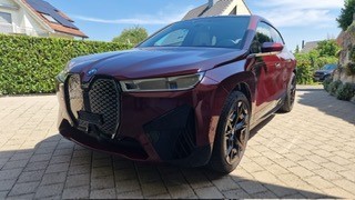 BMW xDrive50-image-1