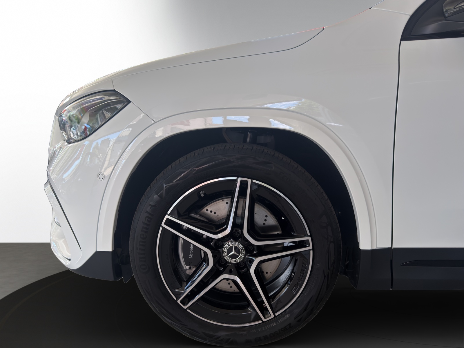 MERCEDES-BENZ GLA 250 4Matic 8G-DCT Swiss Star-image-5