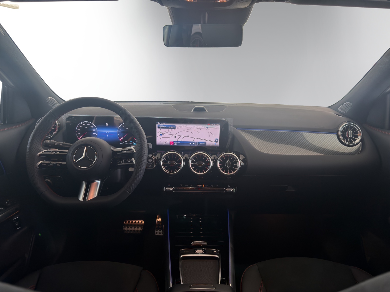 MERCEDES-BENZ GLA 250 4Matic 8G-DCT Swiss Star-image-8