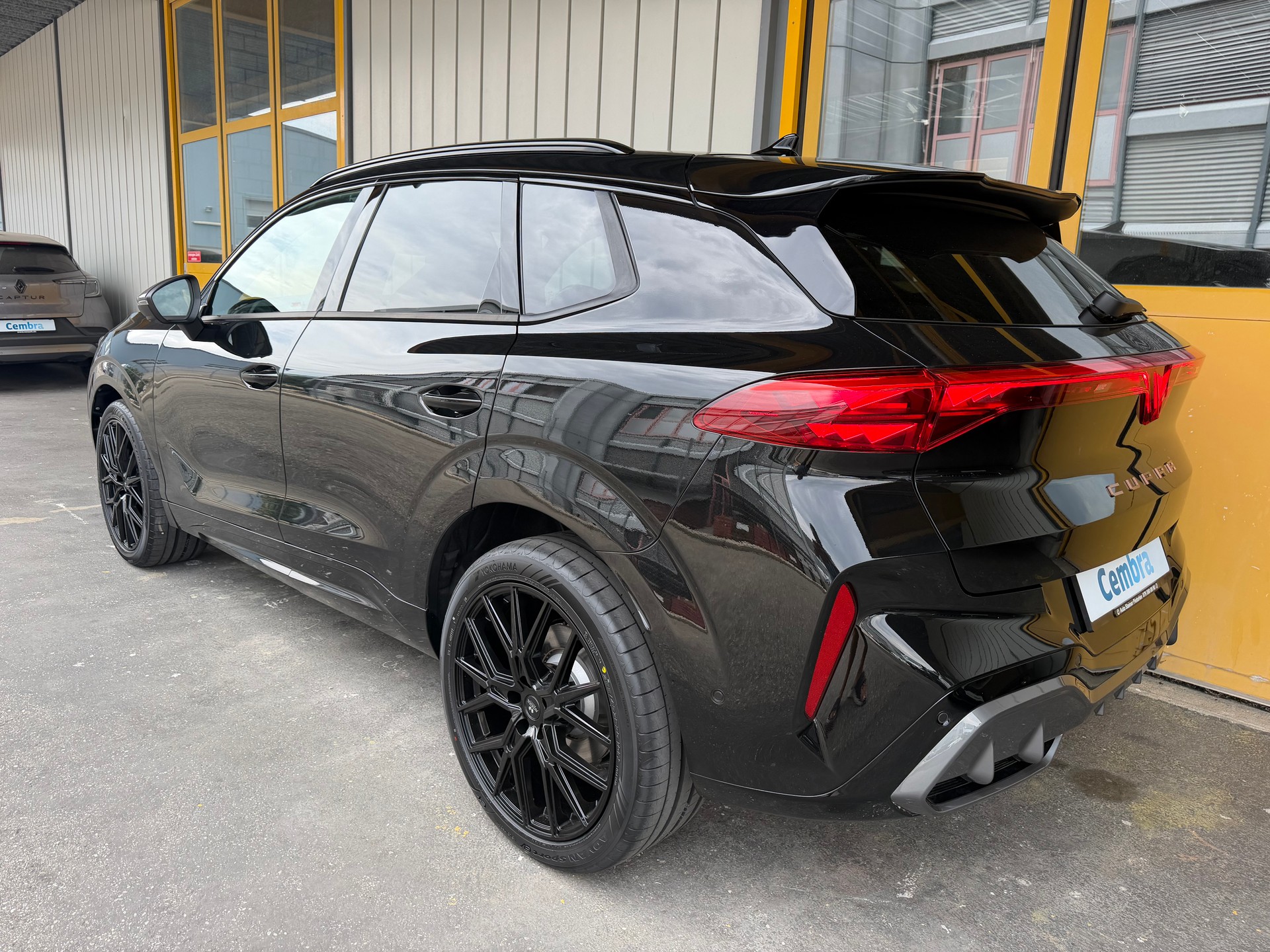 CUPRA TERRAMAR 2.0 TSI DSG 4DRIVE VZ "SPORT" CH WAGEN MIT 900 KM !! MIT WERKSGARANTIE !! TOP AUSSTATTUNG.-showroom-element-1