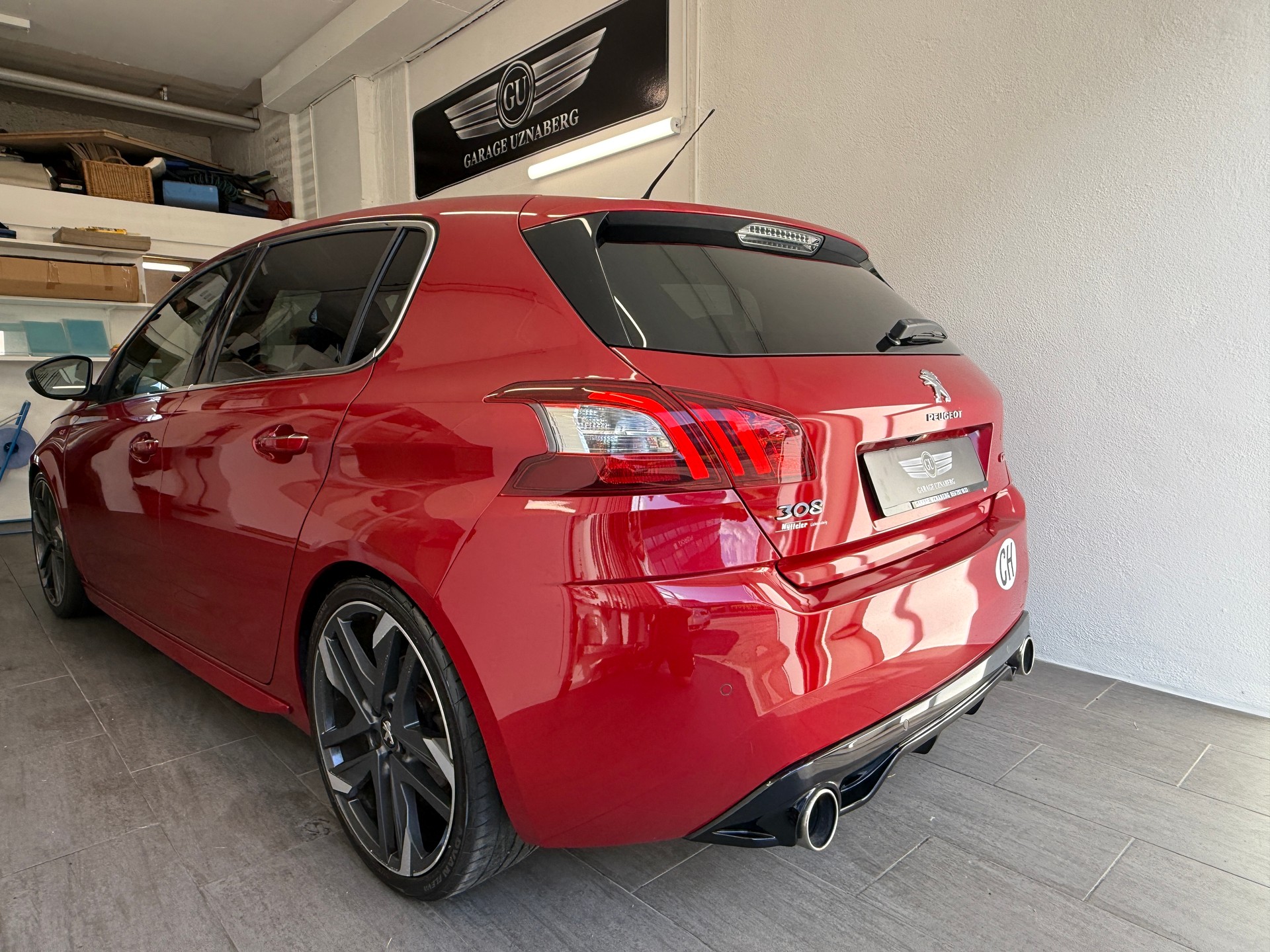 PEUGEOT 308 1.6 GTi Ab 180.-pro Monat-showroom-element-2