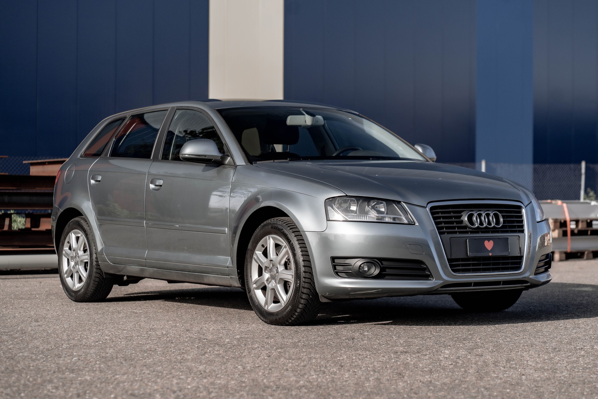 AUDI A3 Sportback 2.0 TFSI Ambiente S-tronic * FRISCH AB MFK * BOSE SOUNDSYSTEM * AMAG SERVICEGEPFLEGT *-showroom-element-2