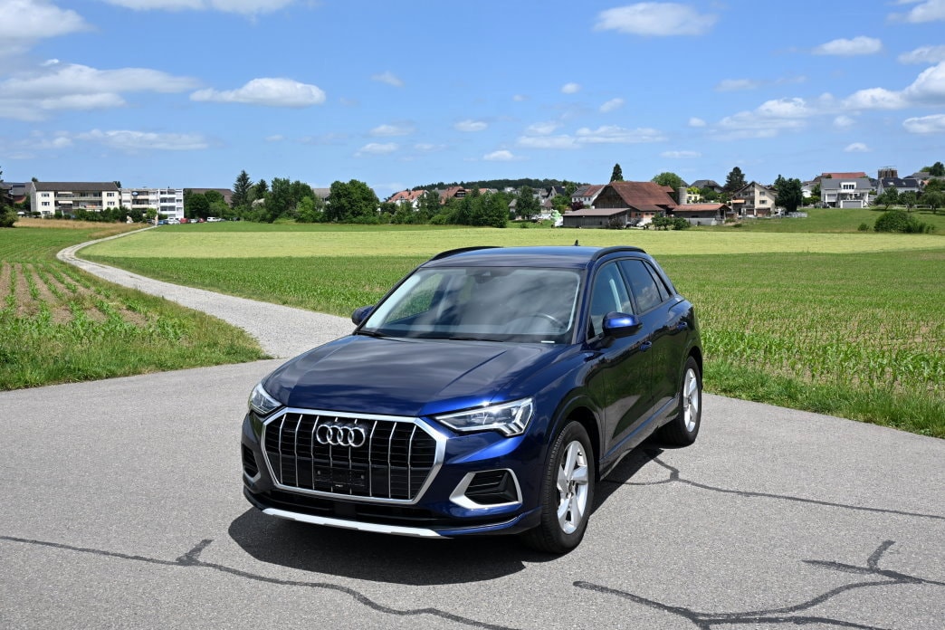 AUDI Q3 2.0 TDI 40 advanced quattro S-tronic