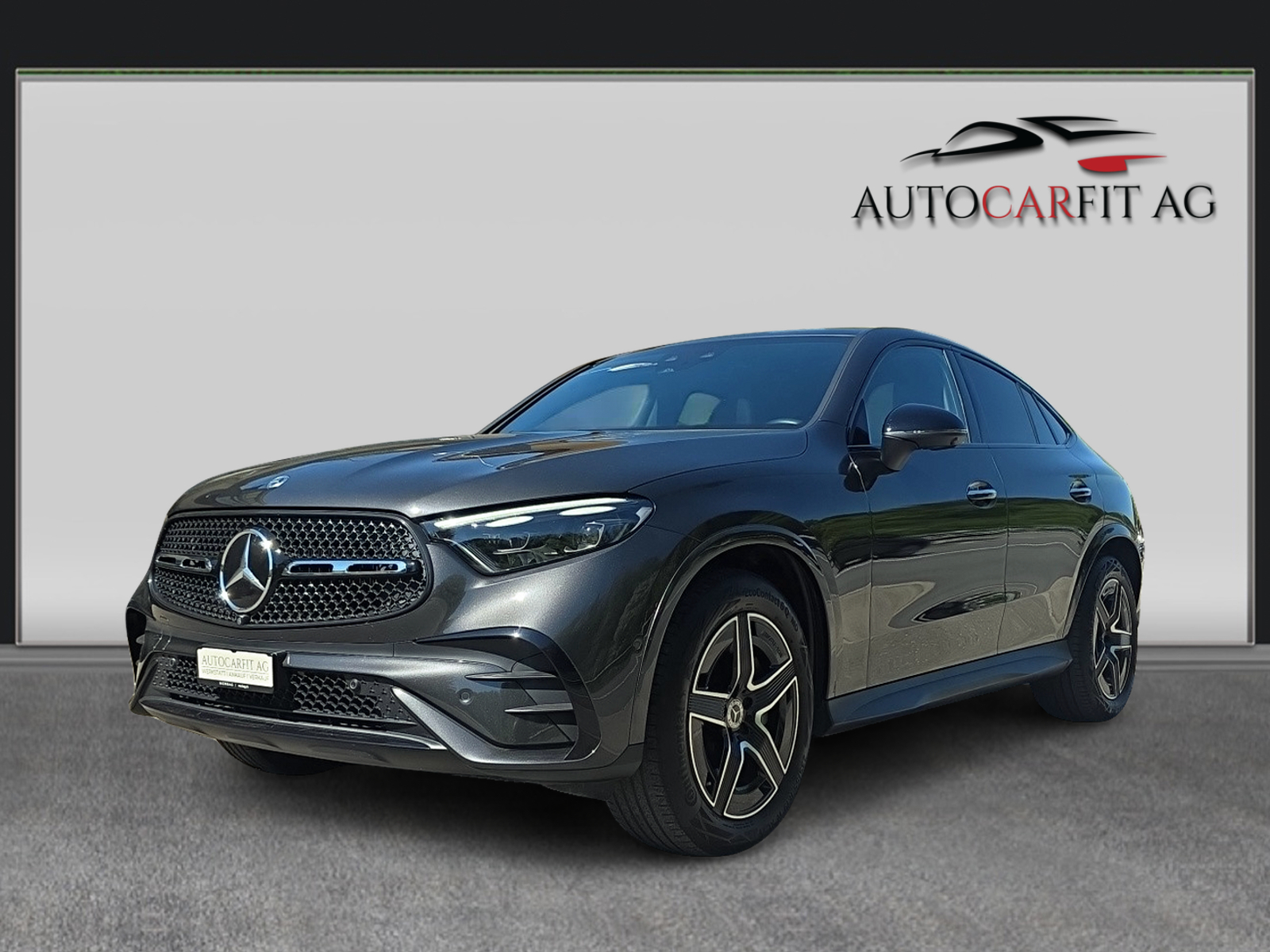 MERCEDES-BENZ GLC 300 4Matic AMG Line 9G-Tronic