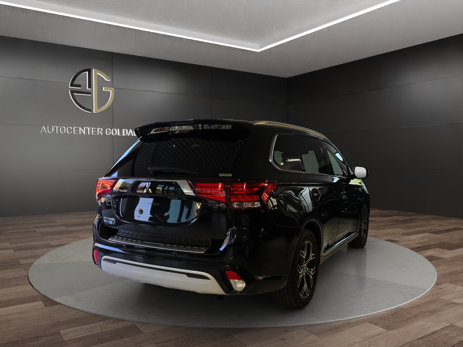 MITSUBISHI Outlander 2.4 PHEV Diamond 4WD Automatic-showroom-element-3
