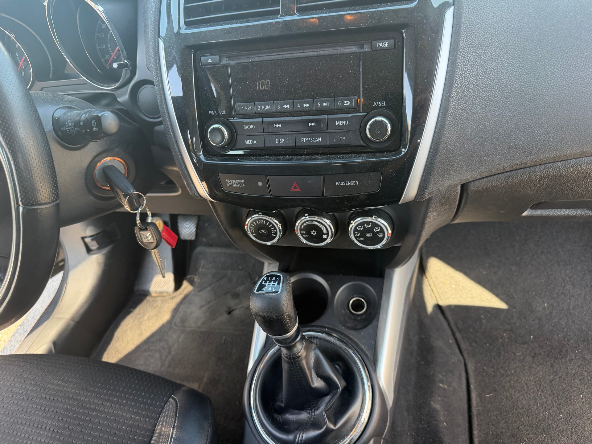 CITROEN C4 Aircross 1.6 HDi Exclusive 4WD-image-10