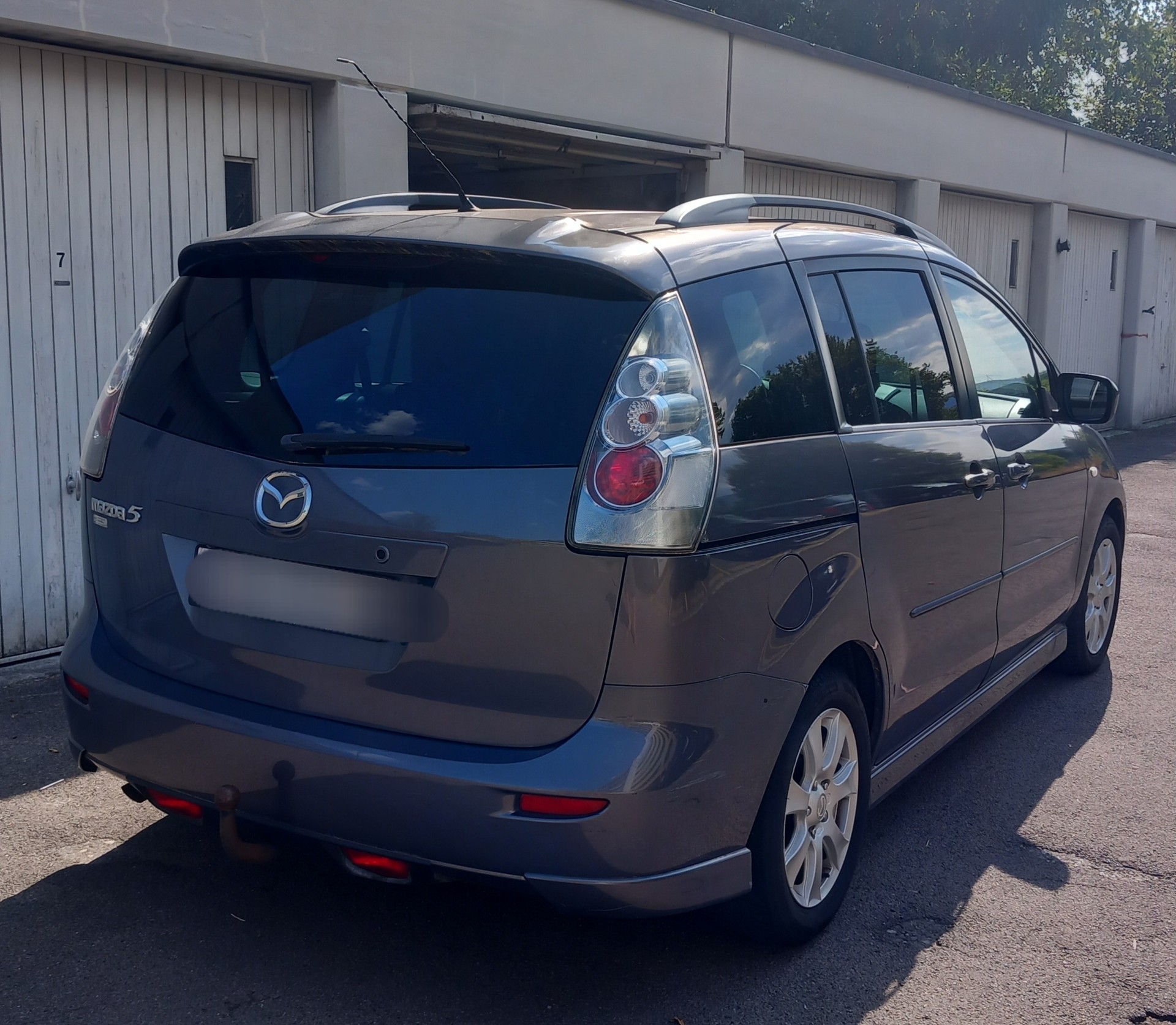 MAZDA 5 2.0d 16V Confort-image-5