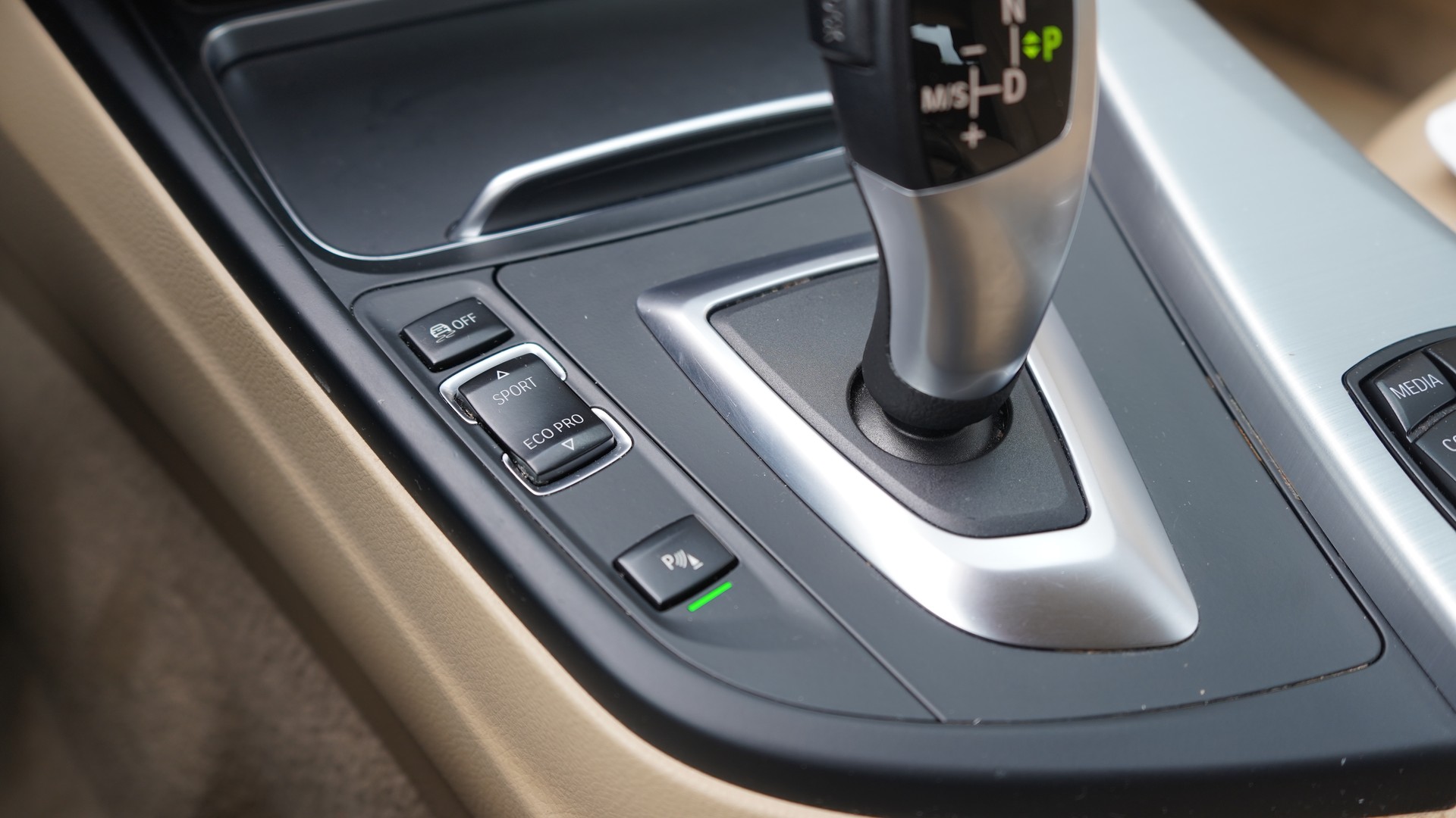 BMW 320d GT xDrive Steptronic-image-10