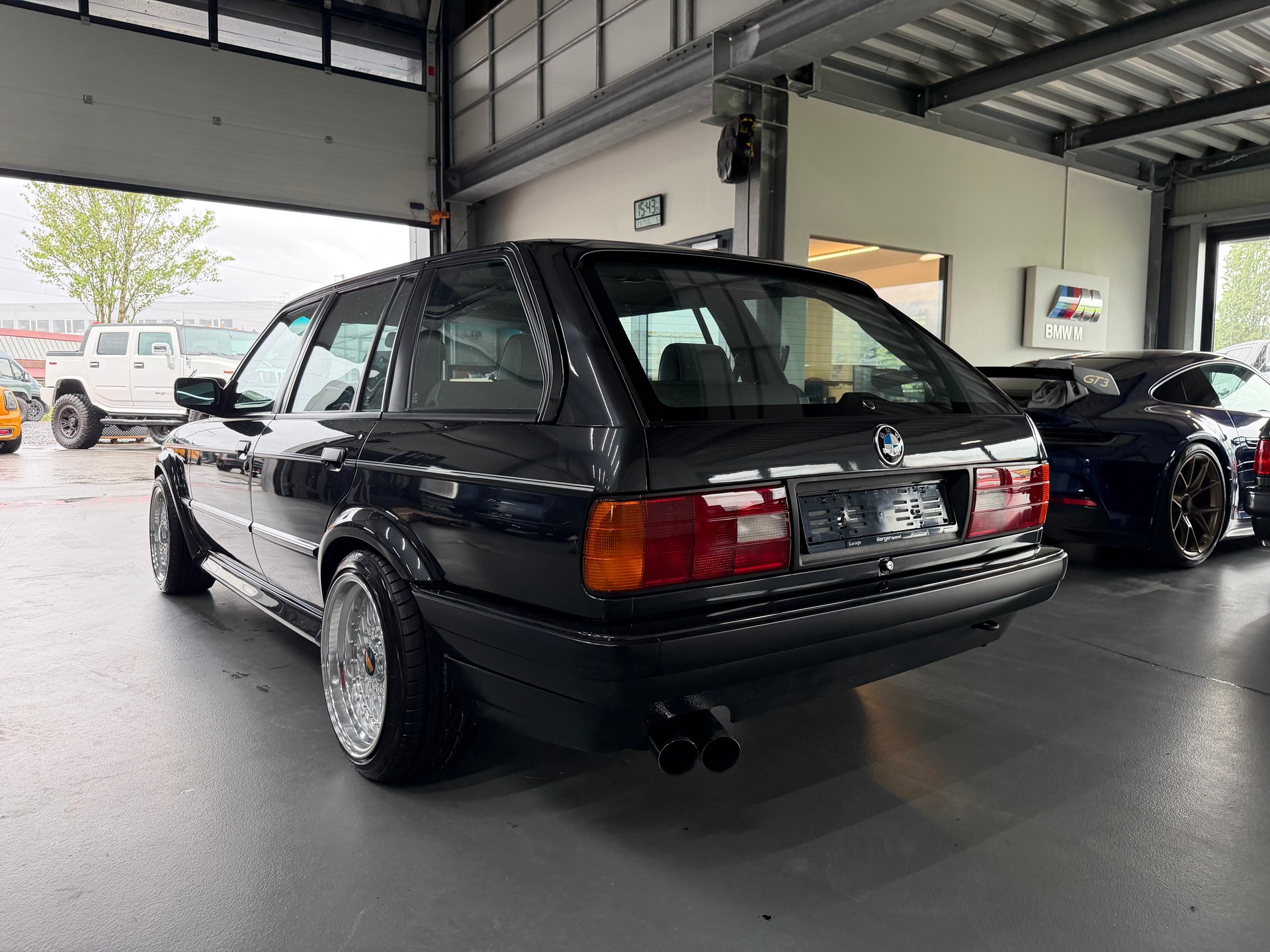 BMW 325iX A Touring *Veteran*-image-4