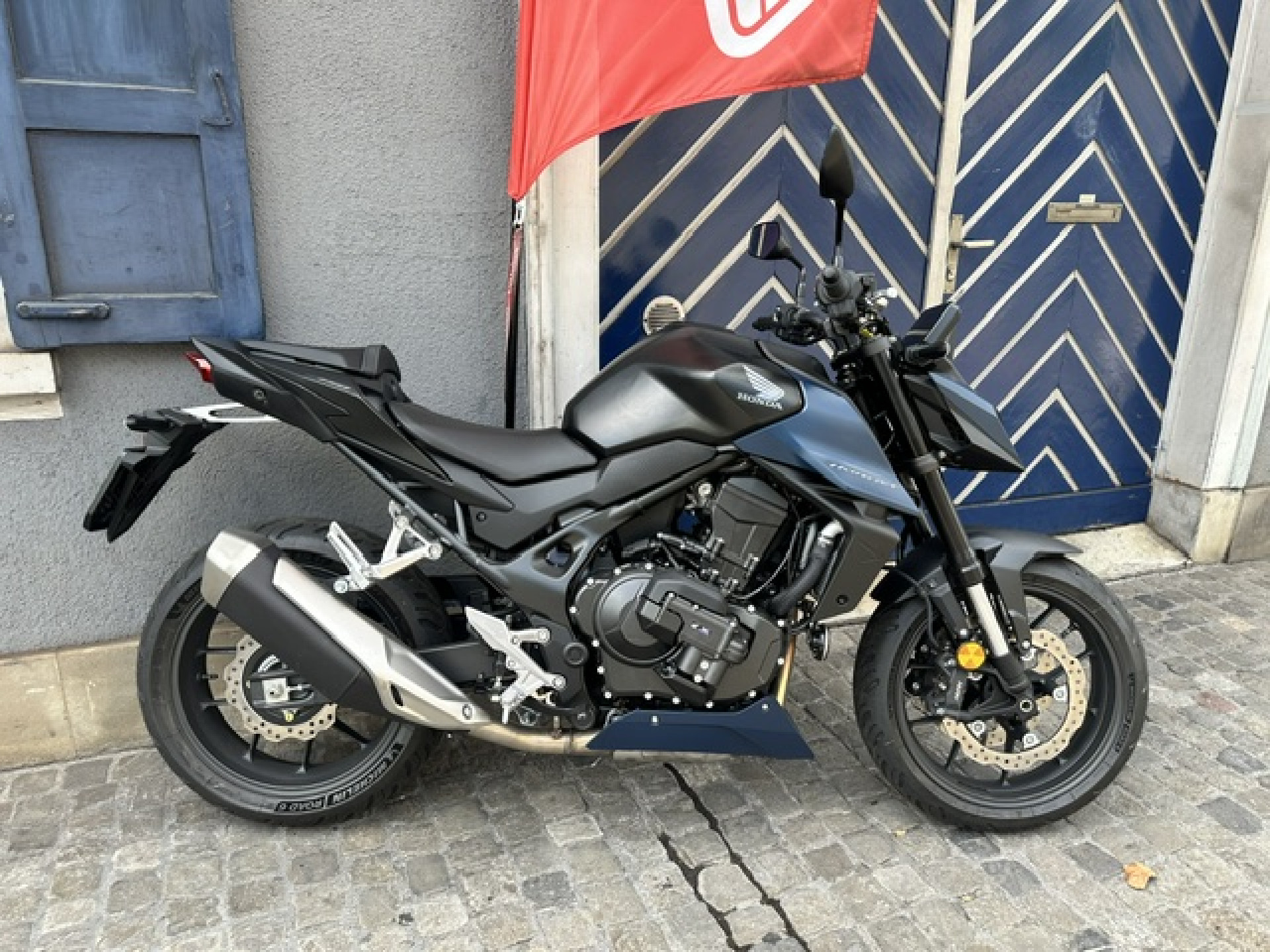 HONDA CB 750 Hornet E-Clutch Modell 2026 35KW