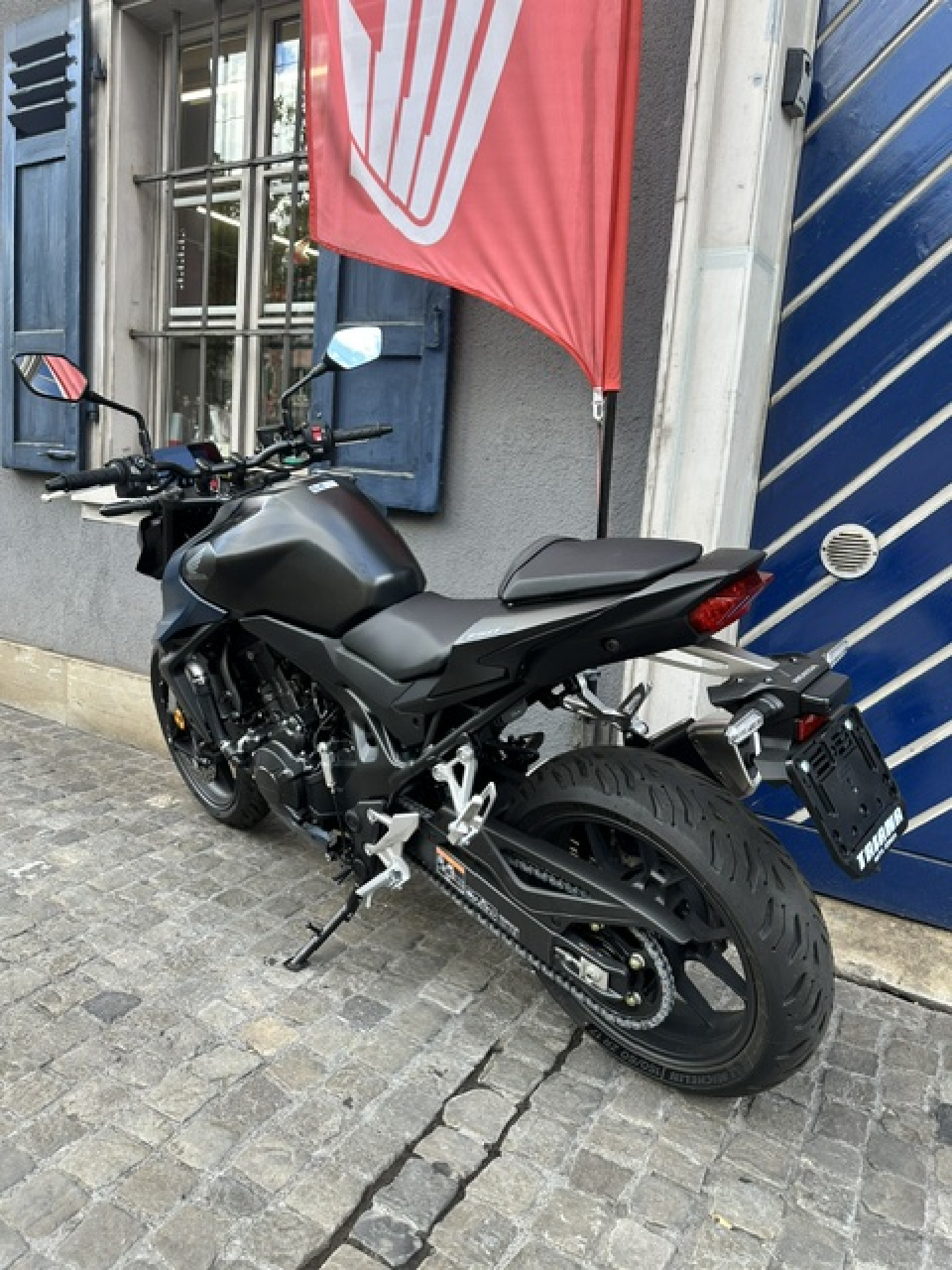 HONDA CB 750 Hornet E-Clutch Modell 2026 35KW-image-3