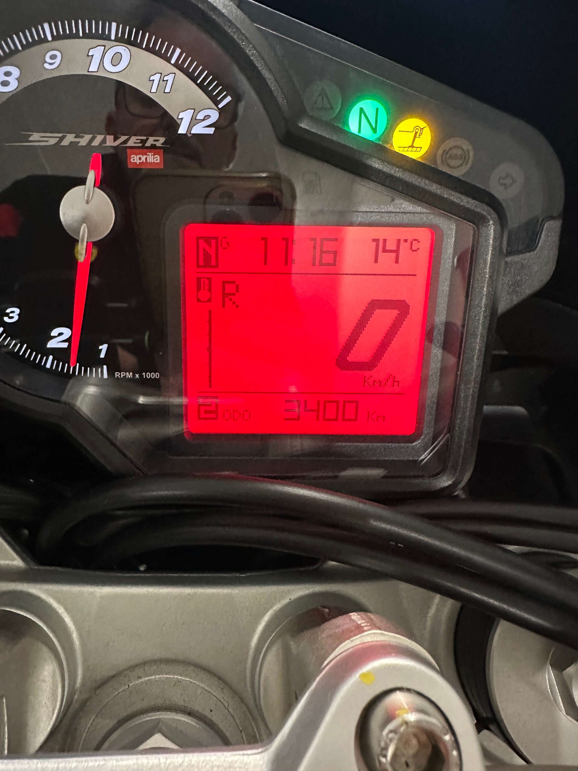 APRILIA SL 750 Shiver ABS (25kW)-image-3