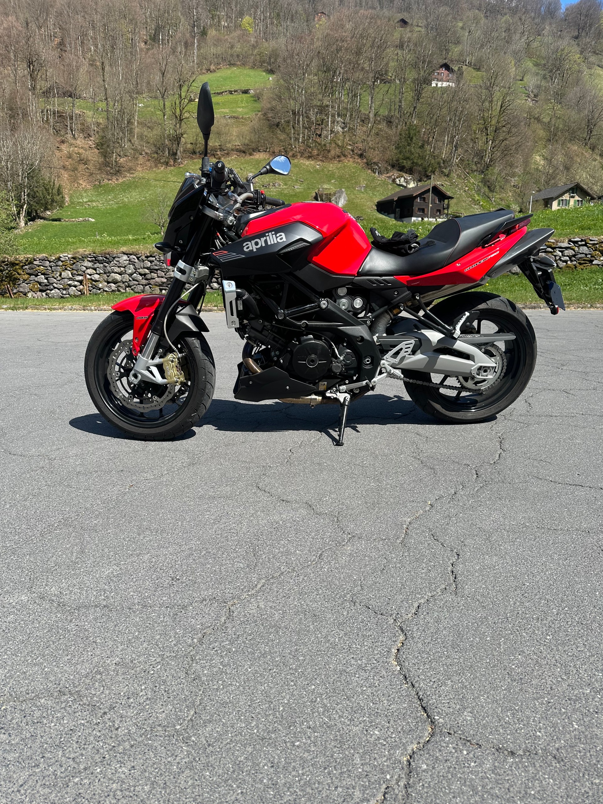 APRILIA SL 750 Shiver ABS (25kW)-image-4