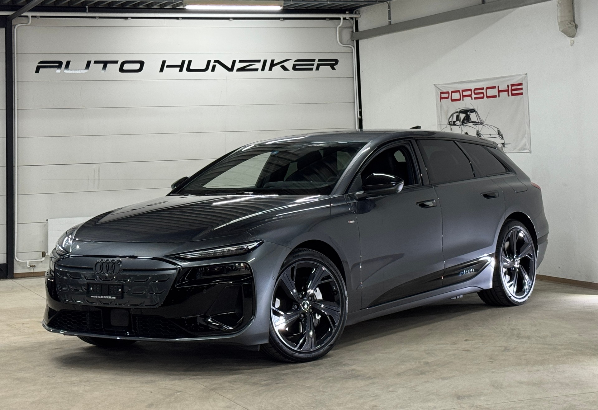 AUDI A6 Avant e-tron S-LINE quattro 428PS // CH-Fahrzeug // Paket Premium experience