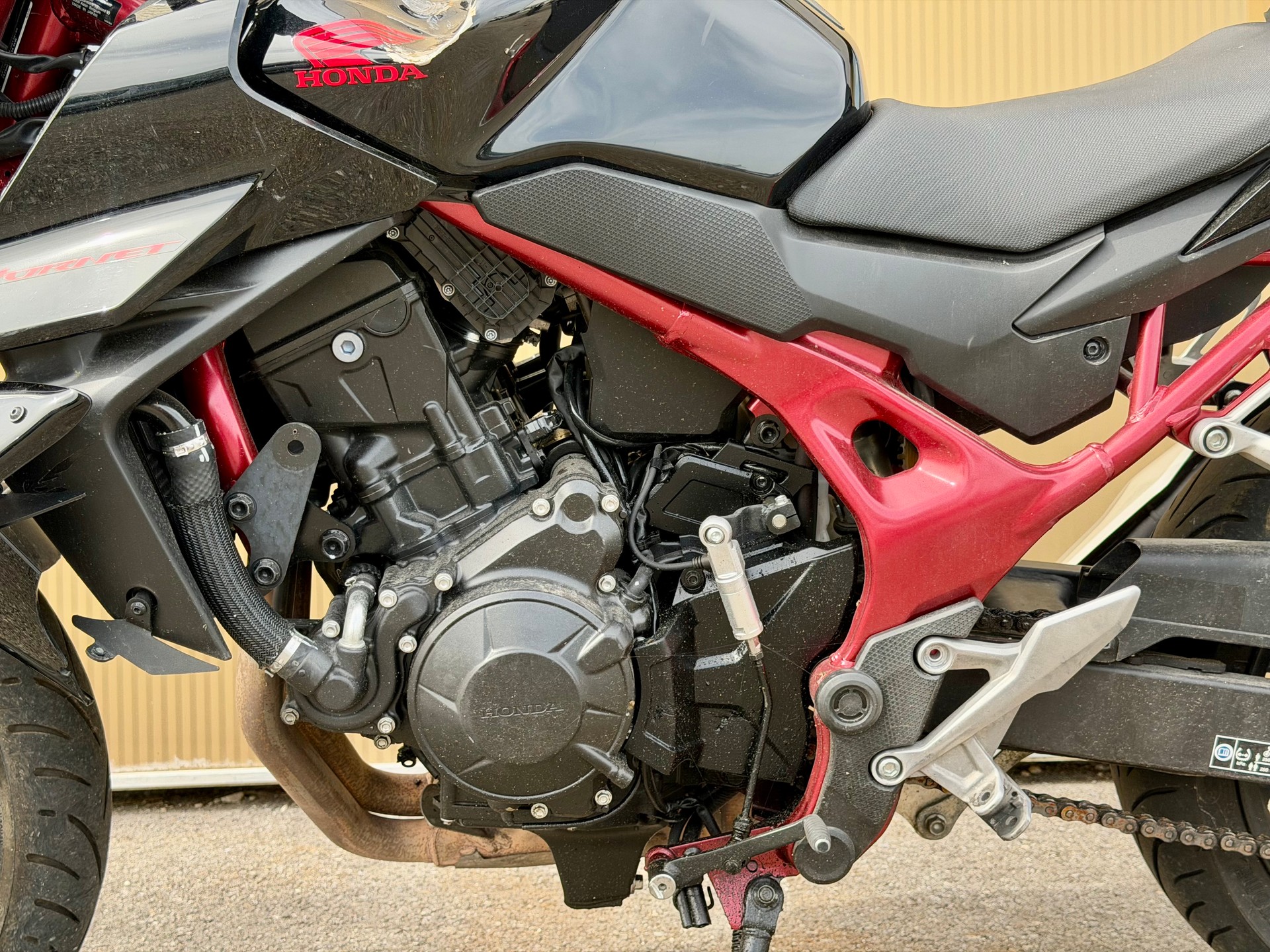 HONDA CB 750 Hornet (35kW)-image-12
