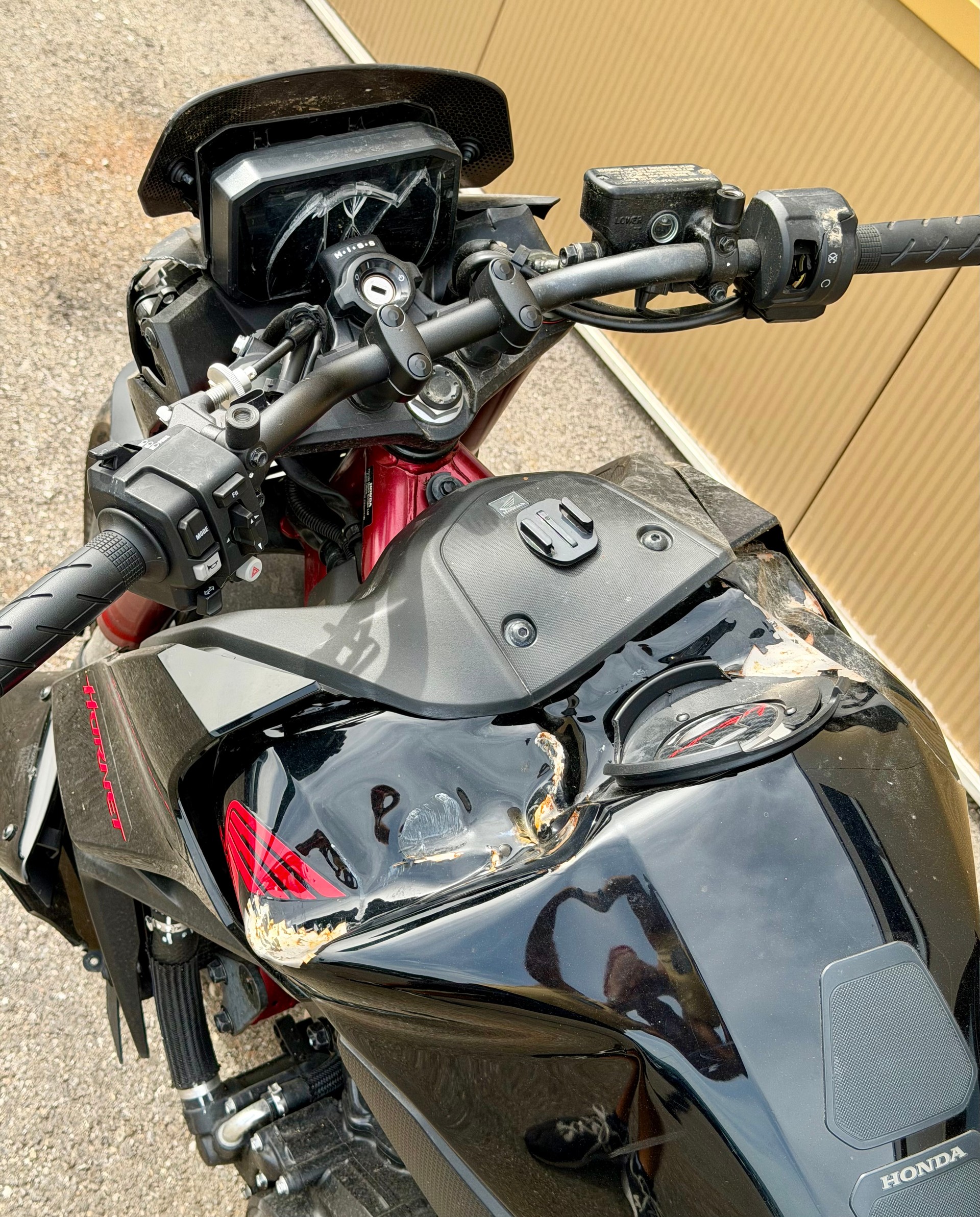 HONDA CB 750 Hornet (35kW)-image-11