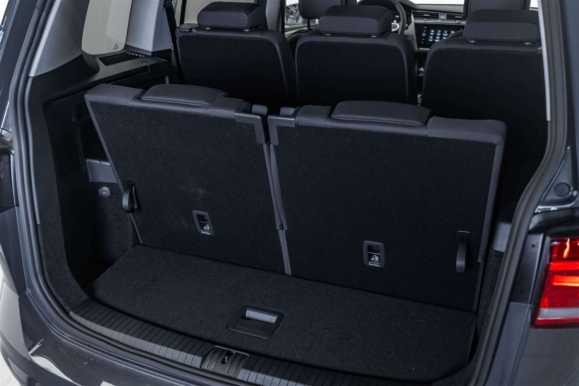 VW Touran 1.5 TSi EVO Comfortline Edition DSG-Automat 7-Plätzer-image-5