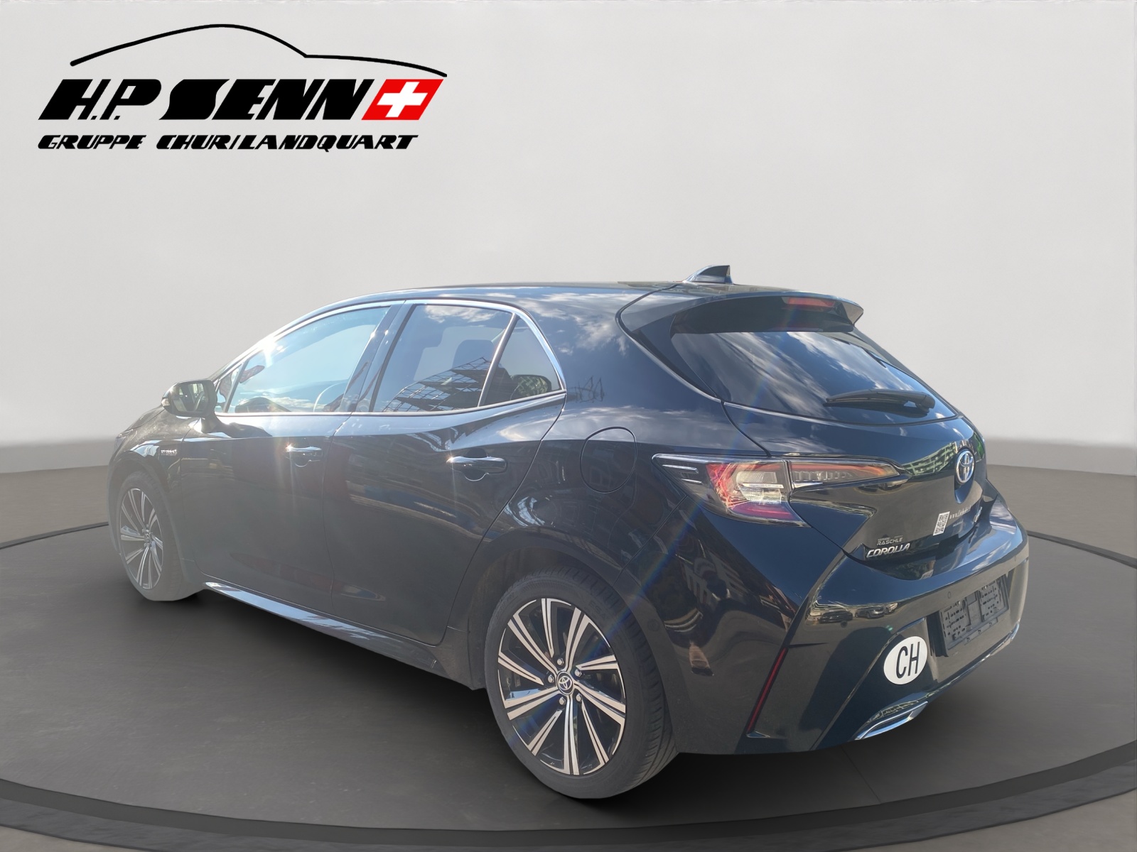 TOYOTA Corolla 2.0 HSD Premium e-CVT-showroom-element-2