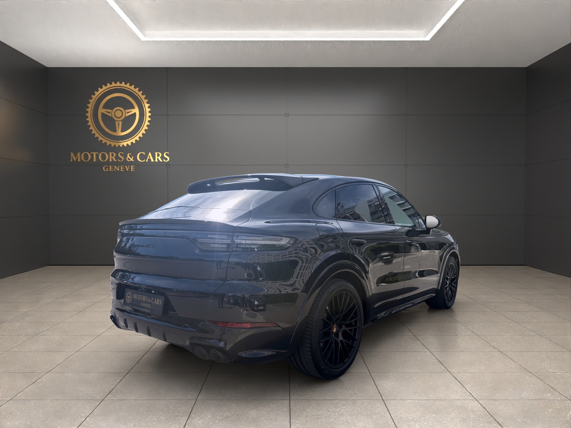 PORSCHE Cayenne GTS Coupé-showroom-element-2