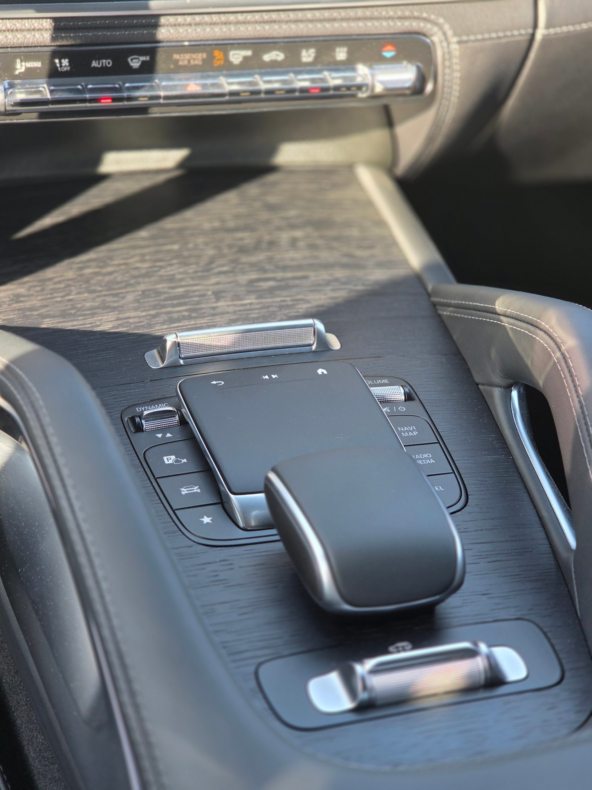 MERCEDES-BENZ GLE 580 4Matic 9G-Tronic-image-9