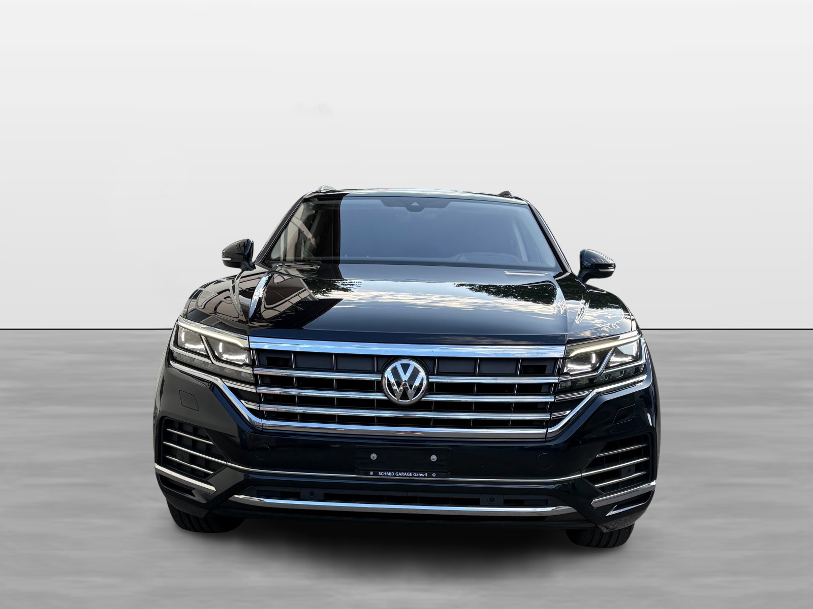 VW Touareg 3.0 TDI Atmosphere Tiptronic 3.5T Anhängerkupplung-showroom-element-1