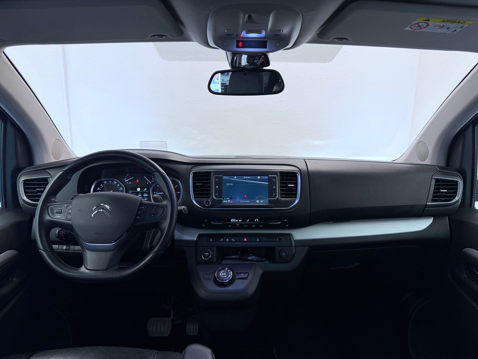 CITROEN Spacetourer 2.0 BlueHDi Shine M EAT-image-22