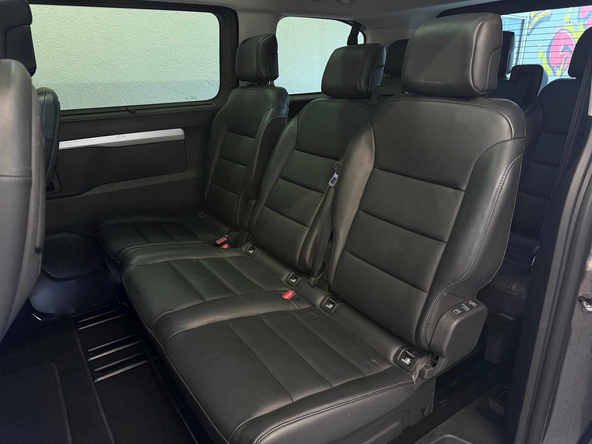 CITROEN Spacetourer 2.0 BlueHDi Shine M EAT-image-20