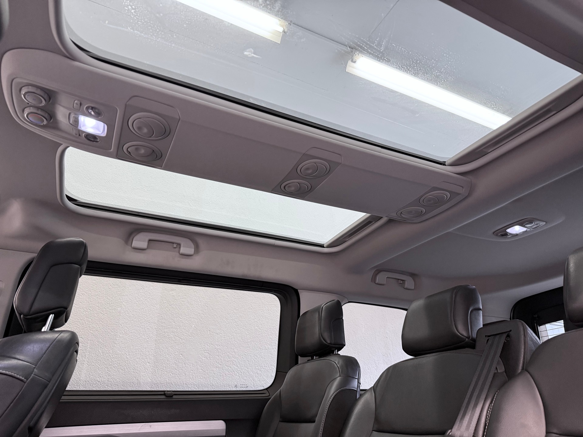 CITROEN Spacetourer 2.0 BlueHDi Shine M EAT-image-27