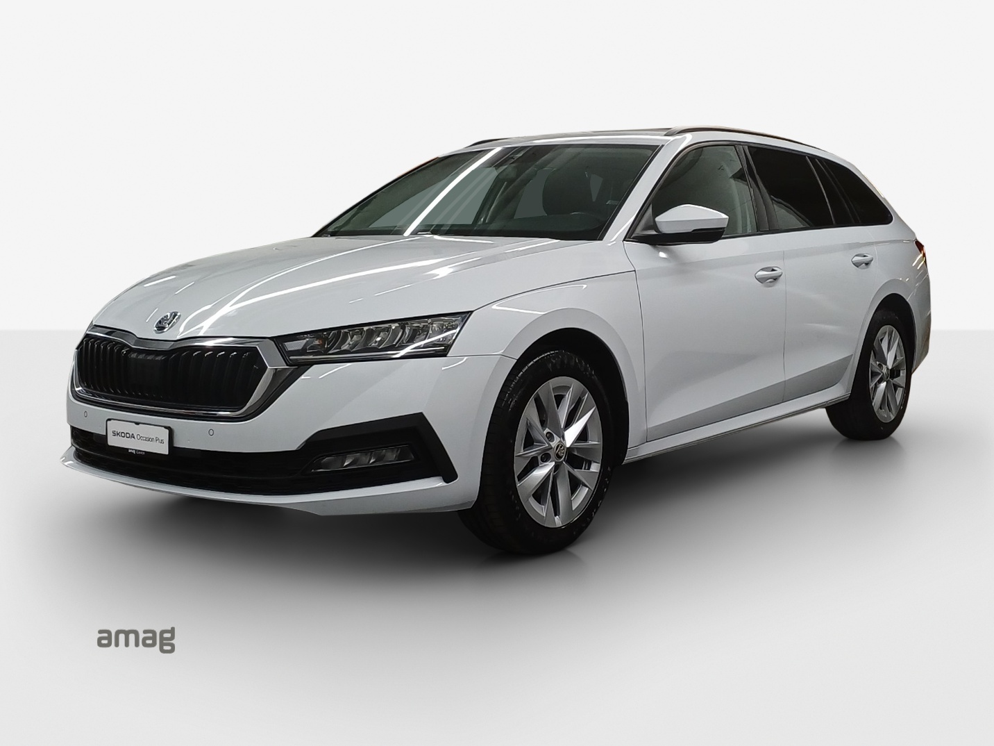 SKODA Octavia Combi 2.0 TSI Ambition DSG 4x4