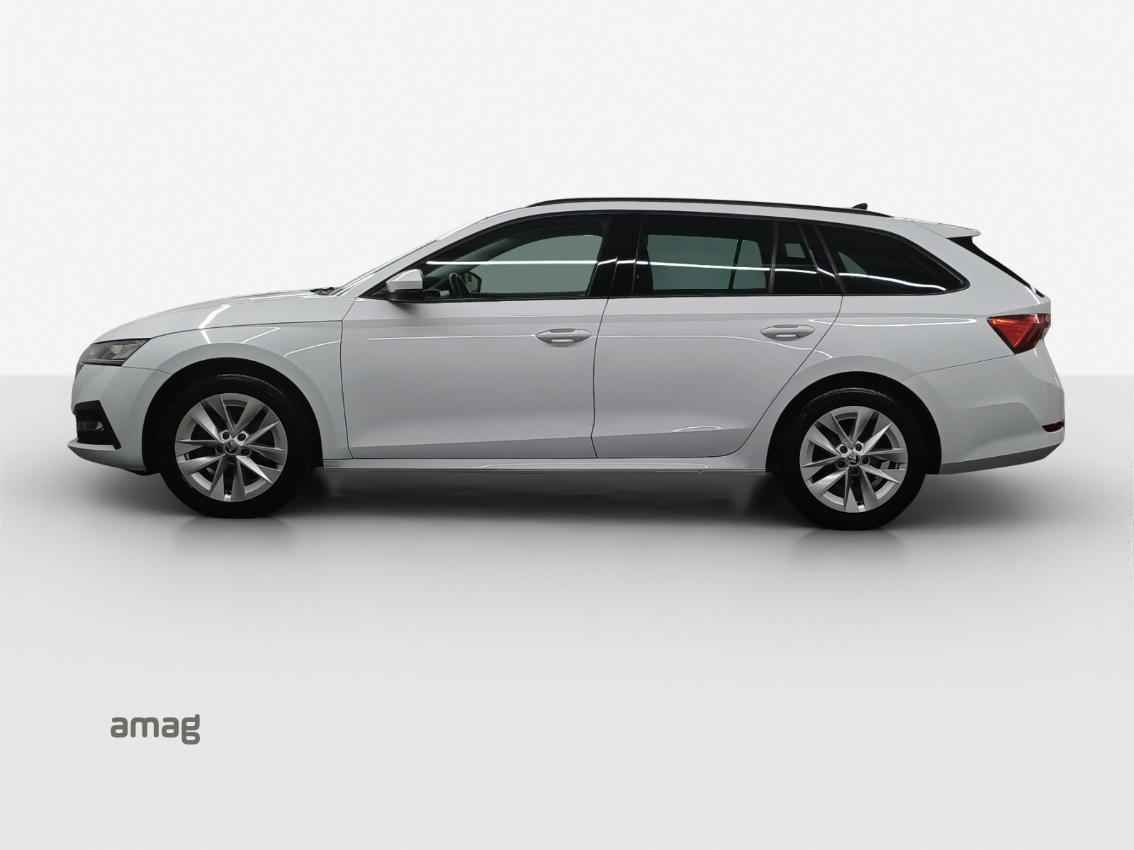 SKODA Octavia Combi 2.0 TSI Ambition DSG 4x4-showroom-element-1