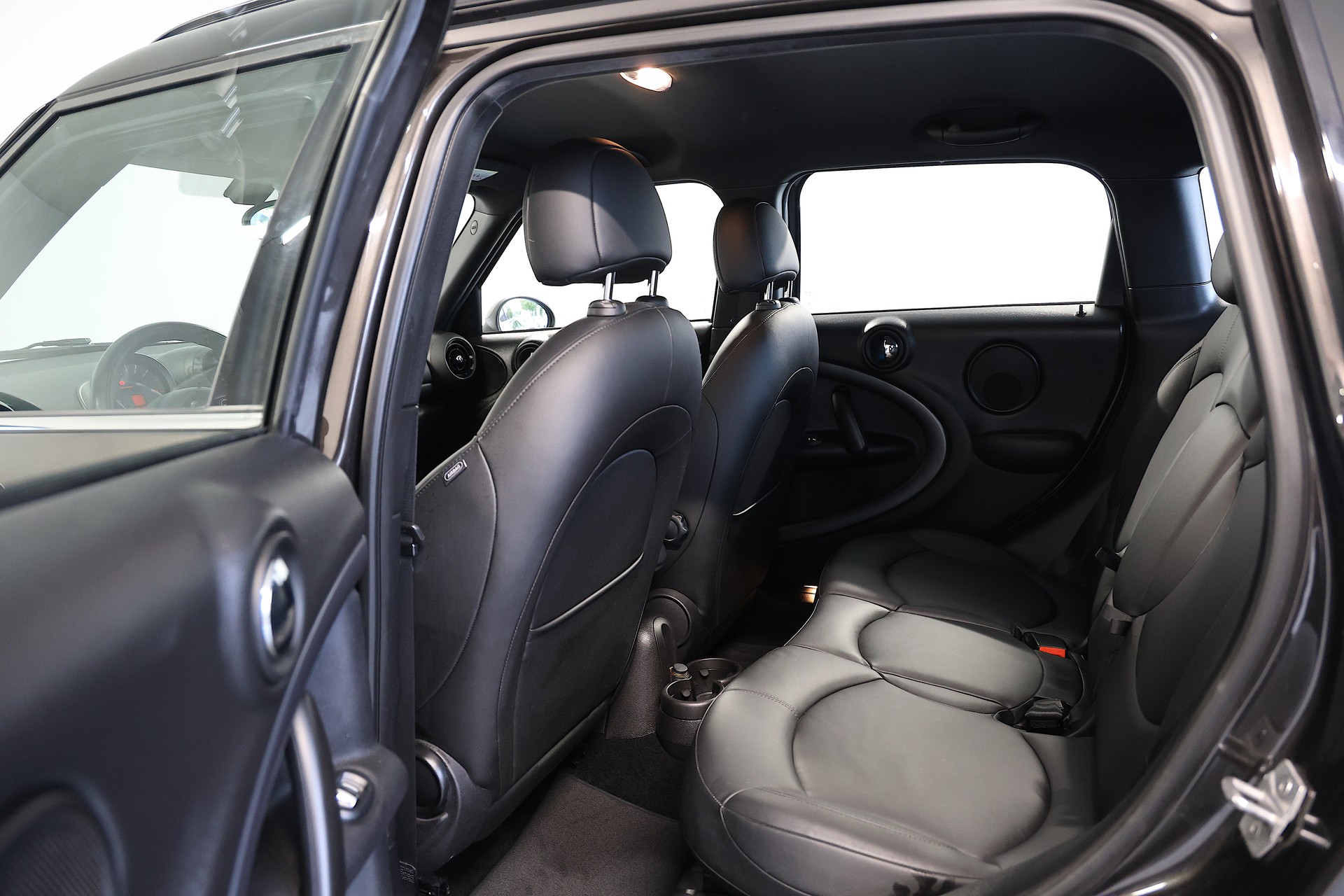 MINI Countryman R60 1.6i Cooper S ALL4-image-14