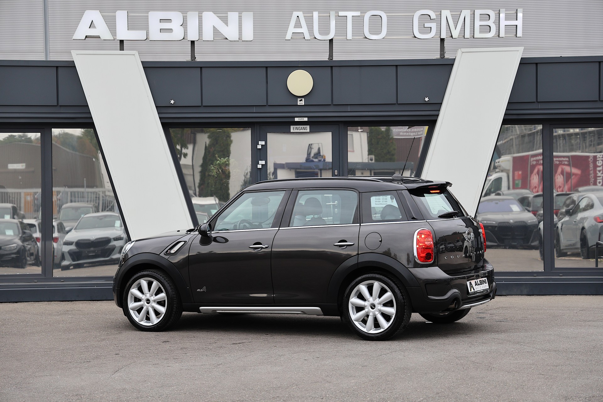 MINI Countryman R60 1.6i Cooper S ALL4-showroom-element-3