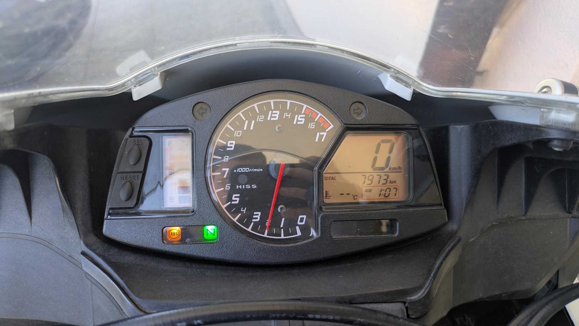 HONDA CBR 600 RA ABS-image-1