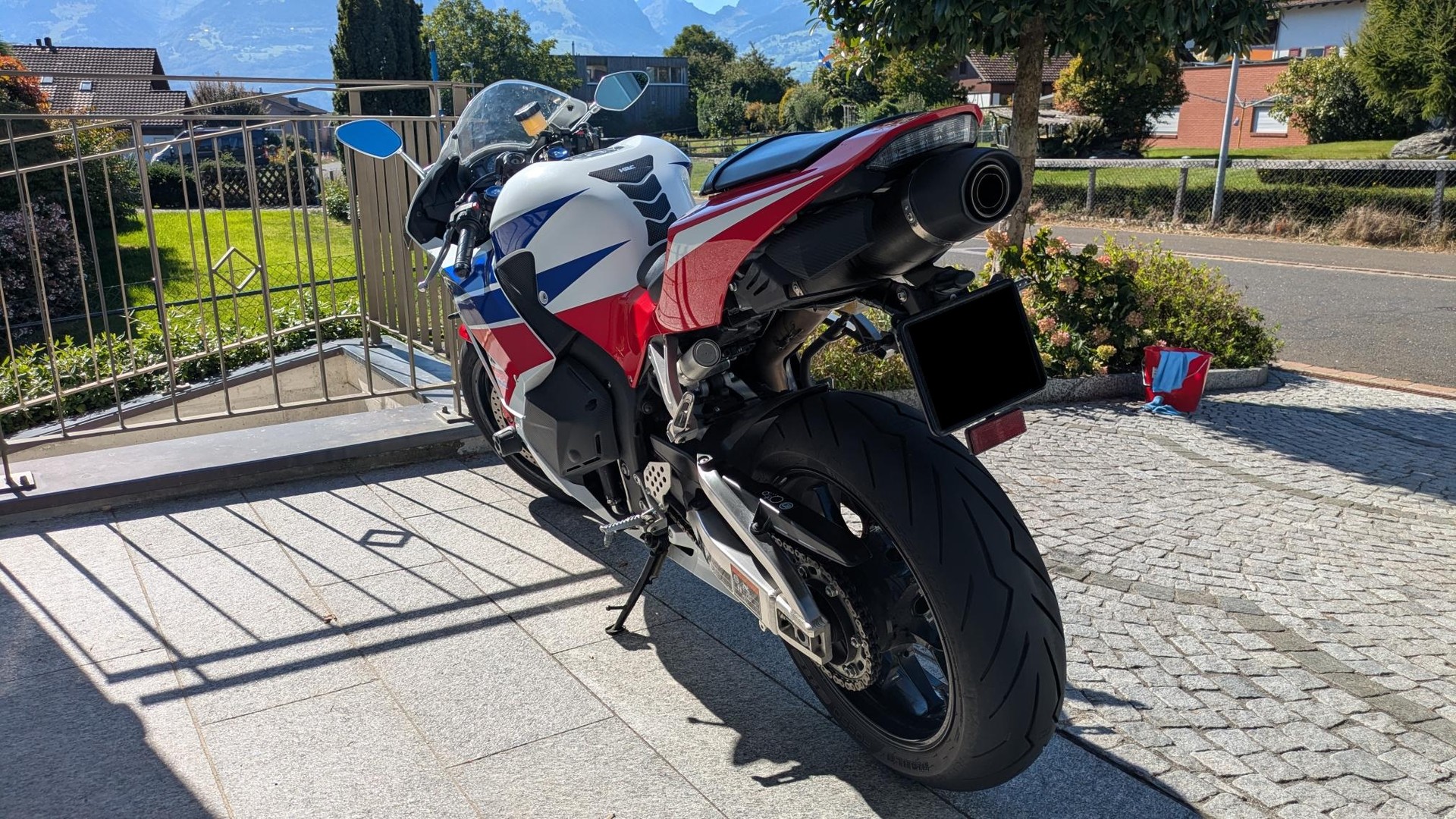 HONDA CBR 600 RA ABS-image-4