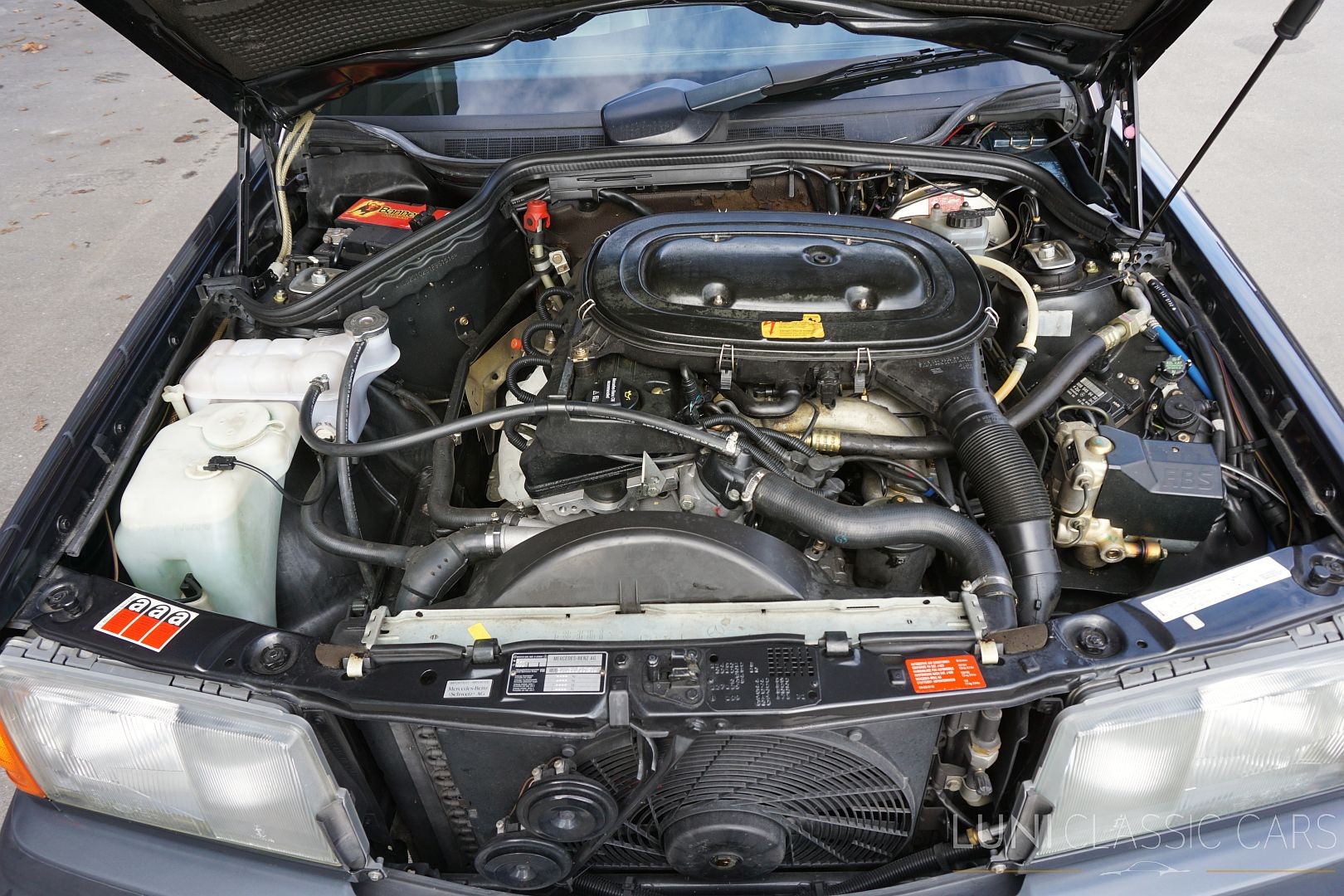 MERCEDES-BENZ 190 E 2.3-image-30