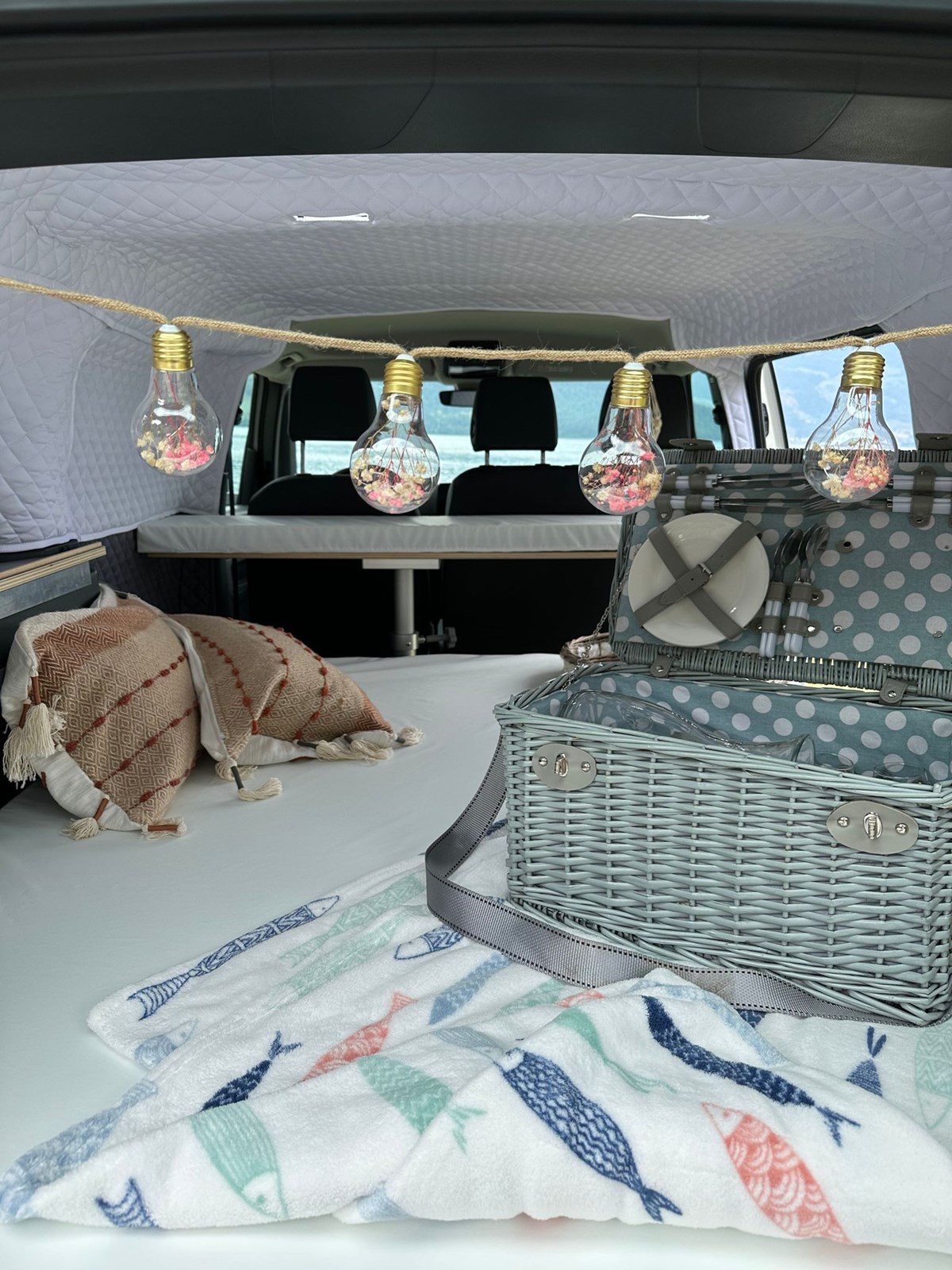 VW ID.Buzz Pro-image-11